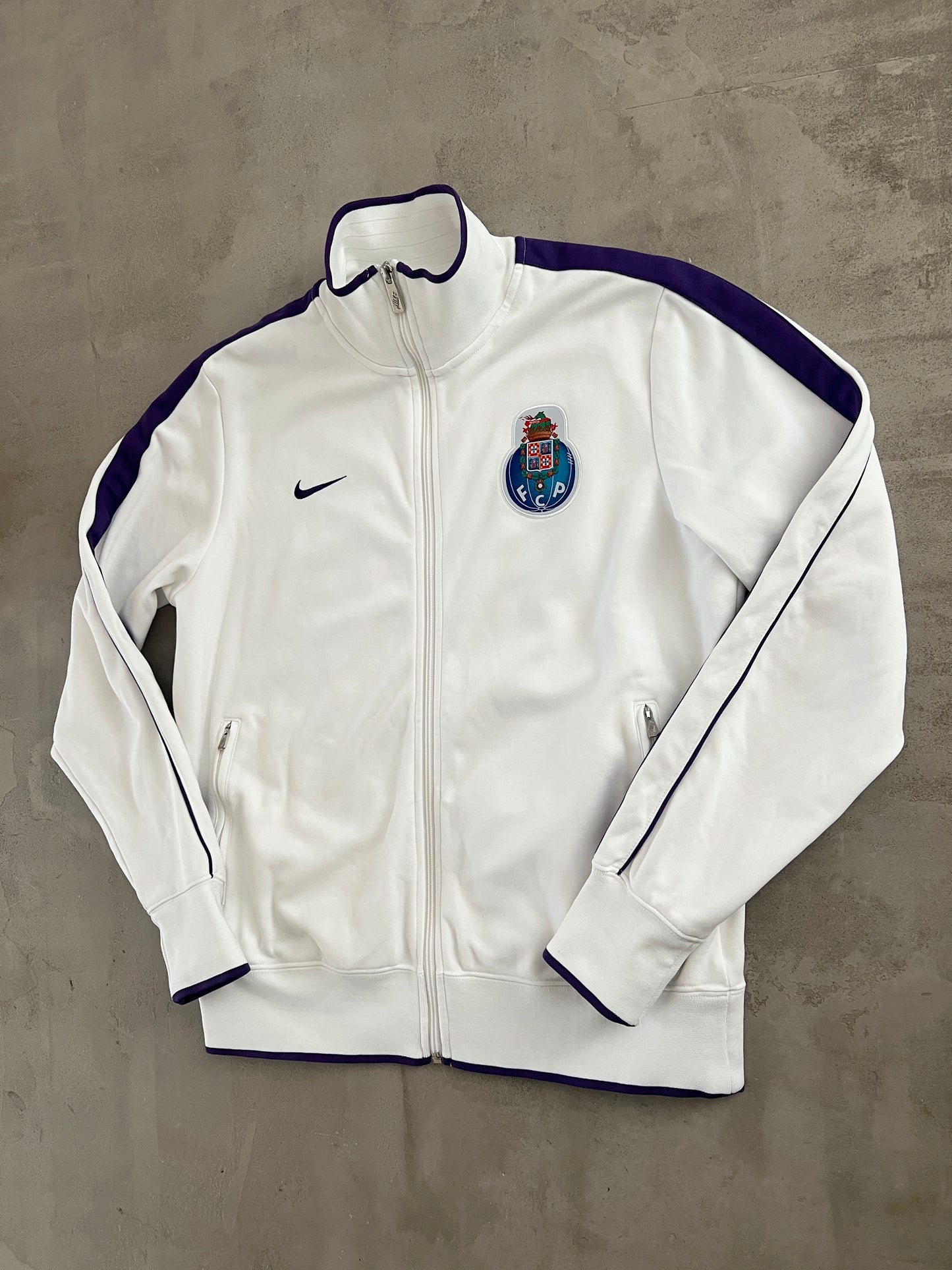 WHITE/PURPLE FC PORTO NIKE JACKET - 2000S - M