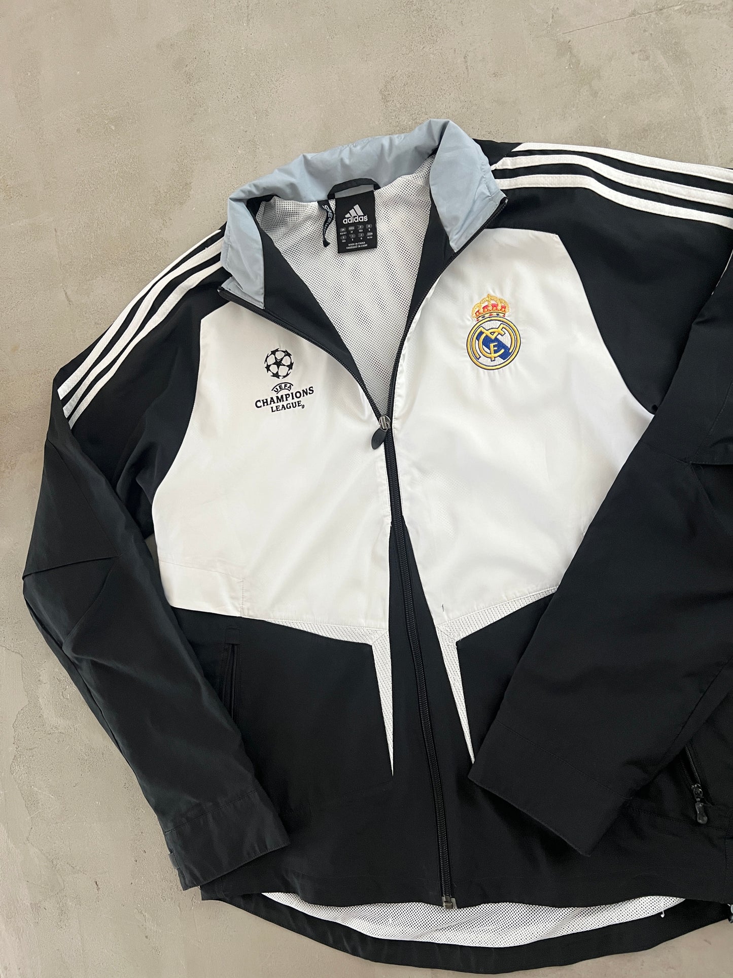 WHITE REAL MADRID JACKET - 2000S - M