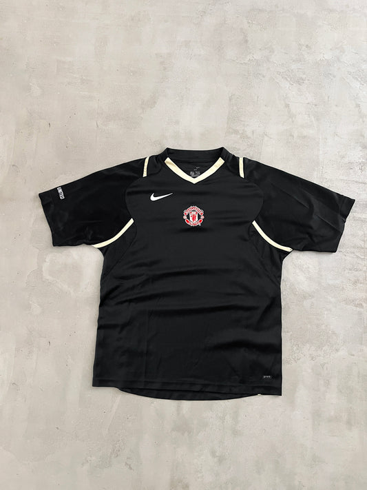 BLACK MANCHESTER UNITED NIKE JERSEY - 2000S - S