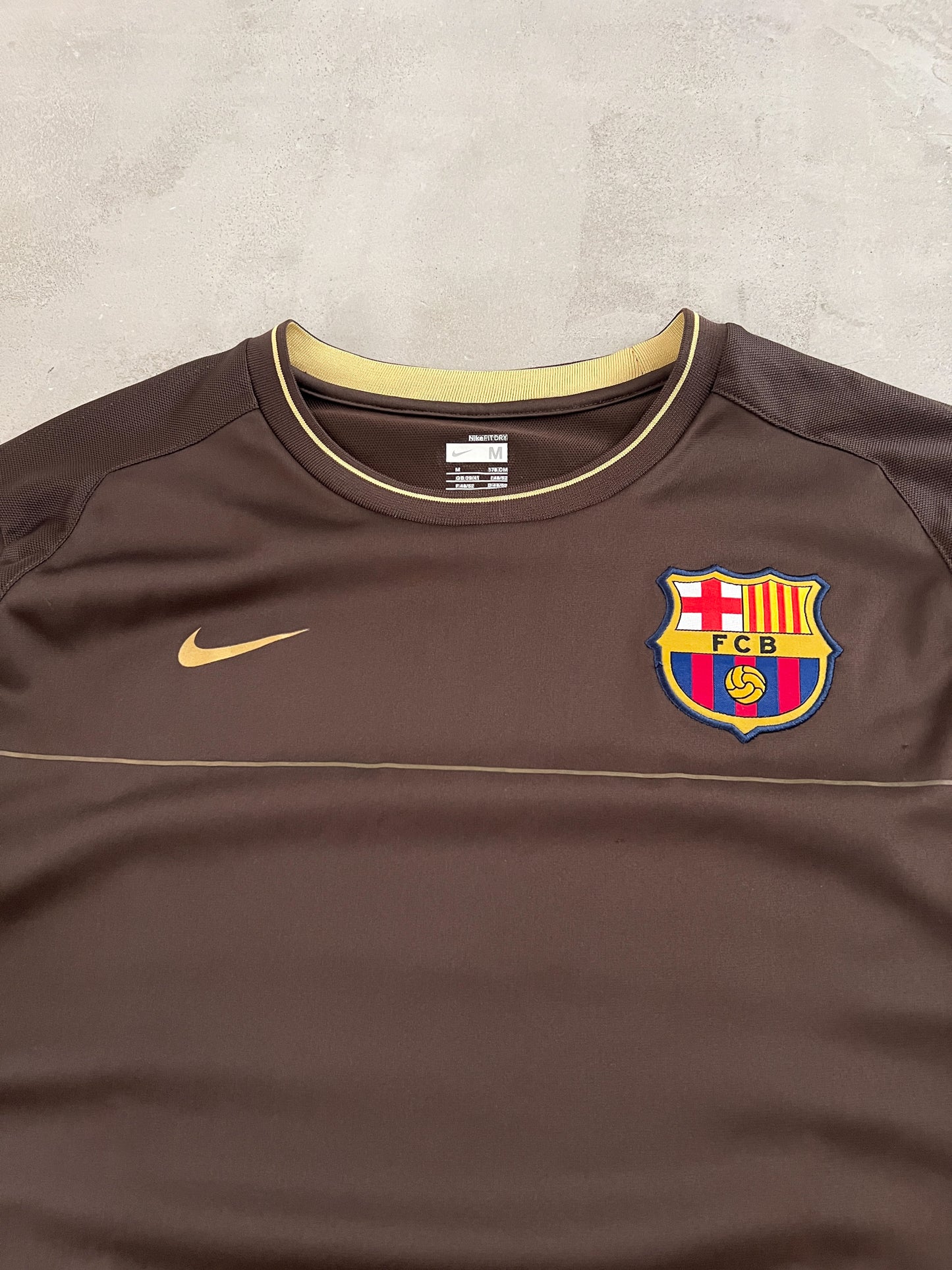MOCHA FC BARCELONA NIKE LONGSLEEVE - 2000S - M