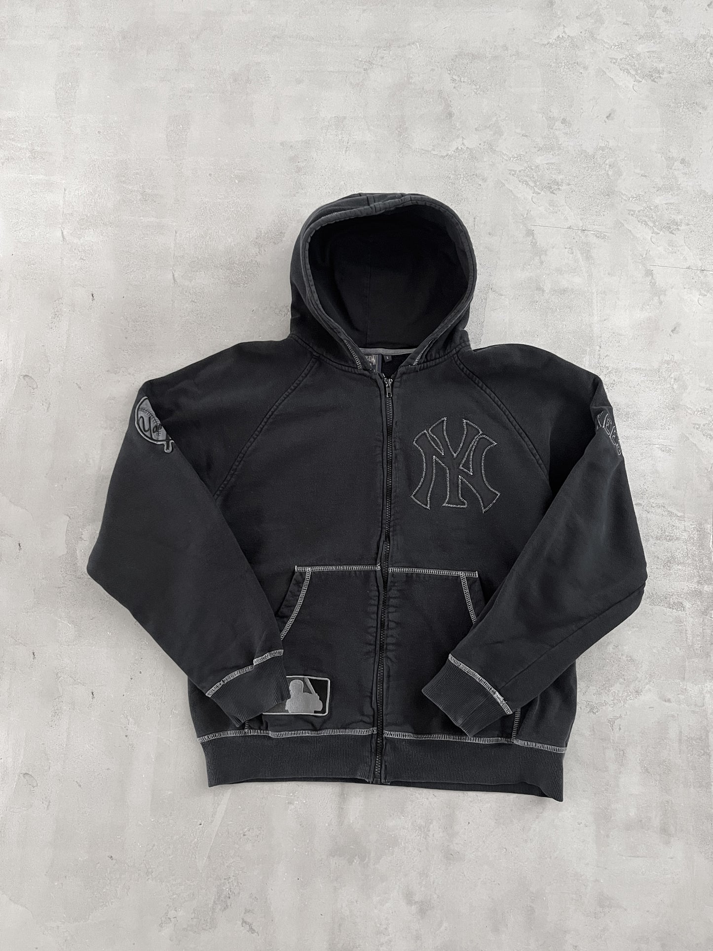BLACK YANKEES MLB ZIP UP HOODIE - 2000S - M