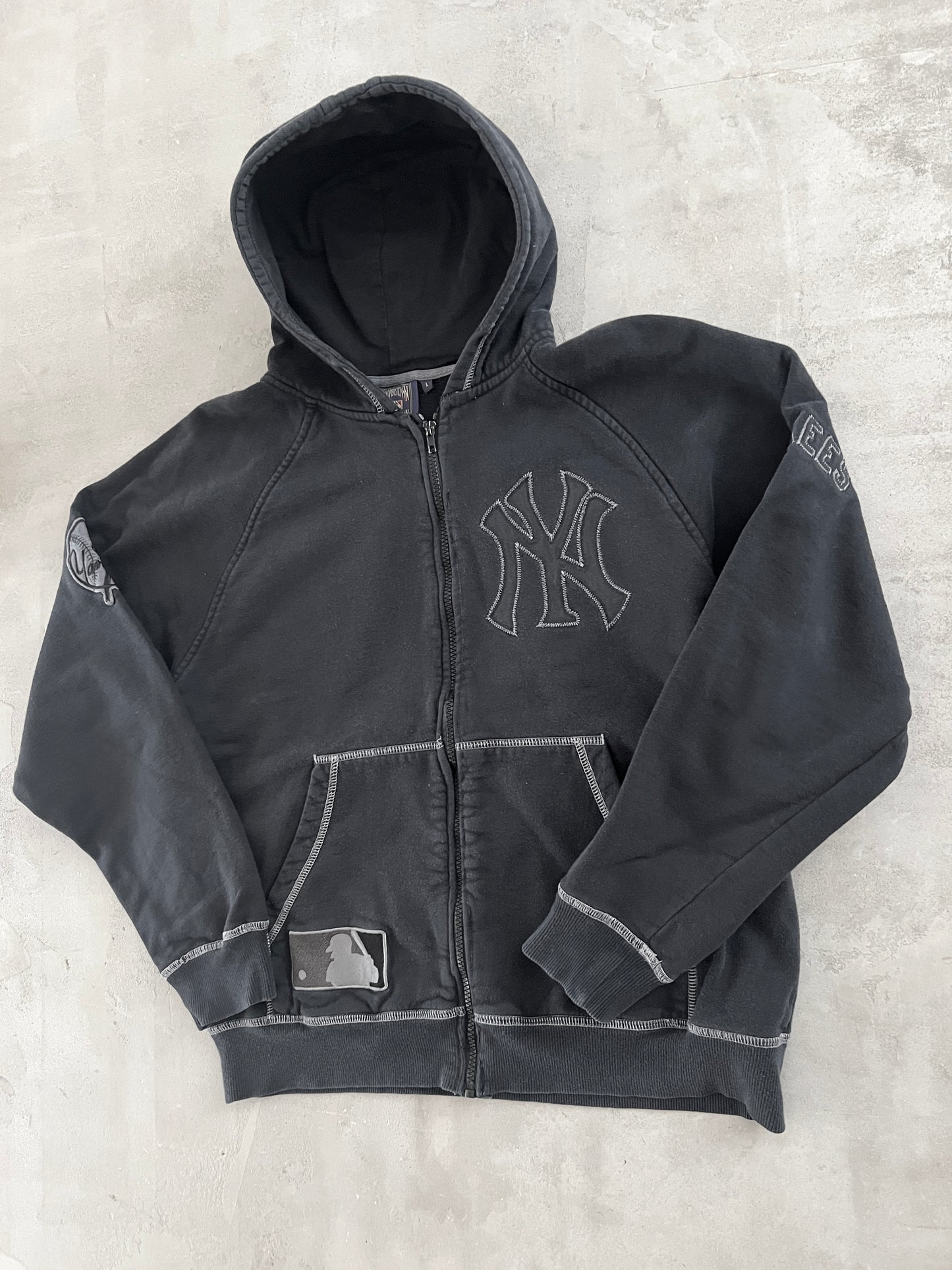 BLACK YANKEES MLB ZIP UP HOODIE - 2000S - M