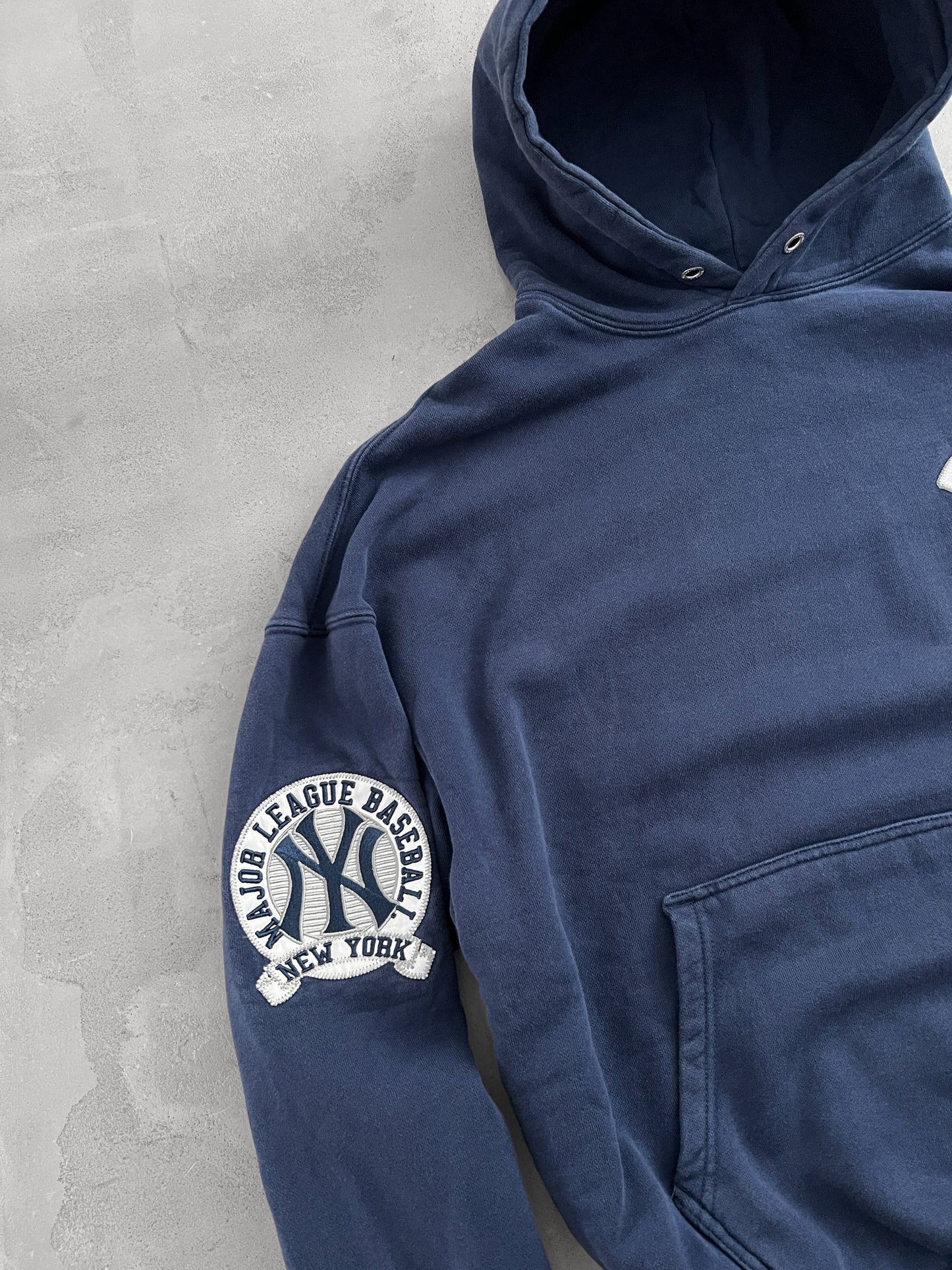 NAVY YANKEES HOODIE - 1990S - M