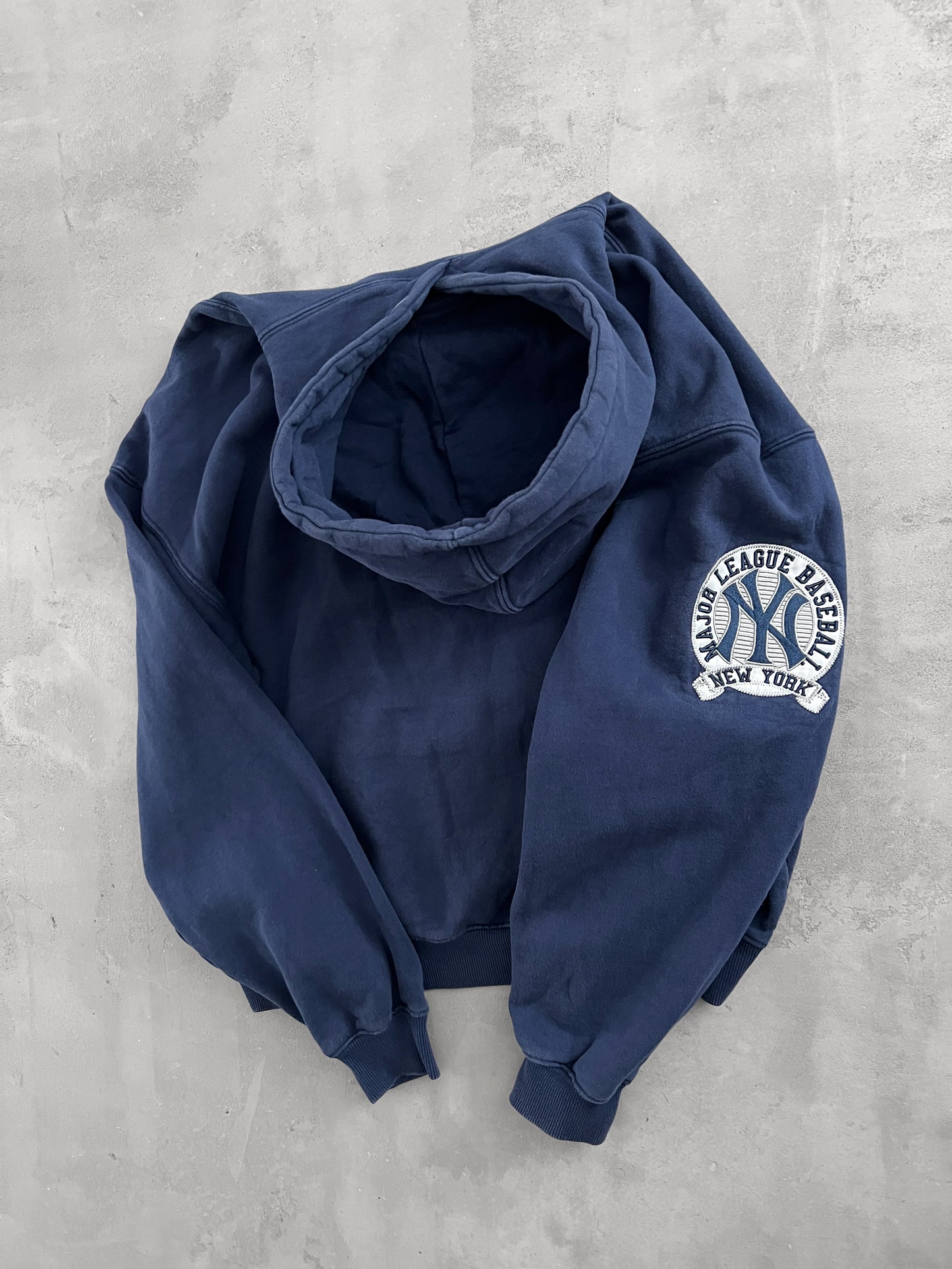 NAVY YANKEES HOODIE - 1990S - M
