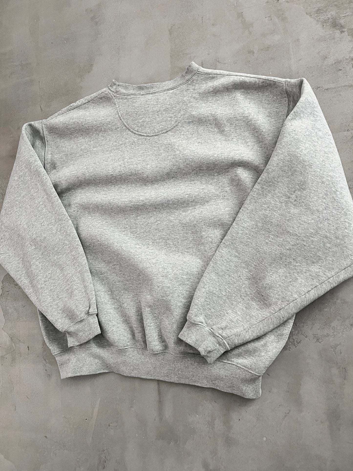 GREY NIKE DUKE UNIVERSITY SWEATER - 2000S - XL