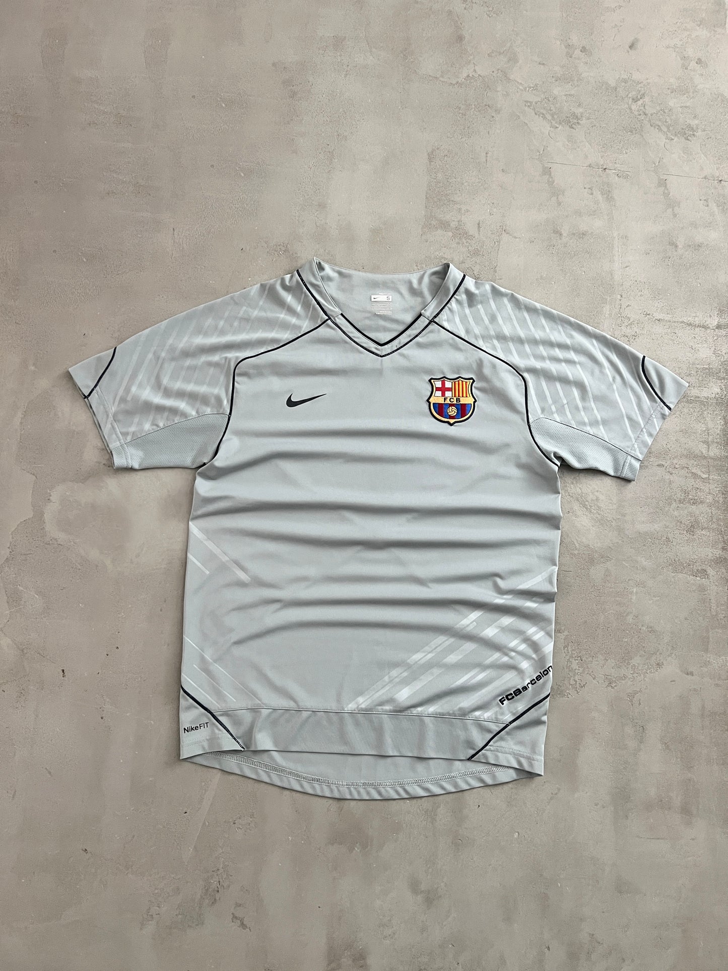 GREY FC BARCELONA NIKE TEE - 2000S - S