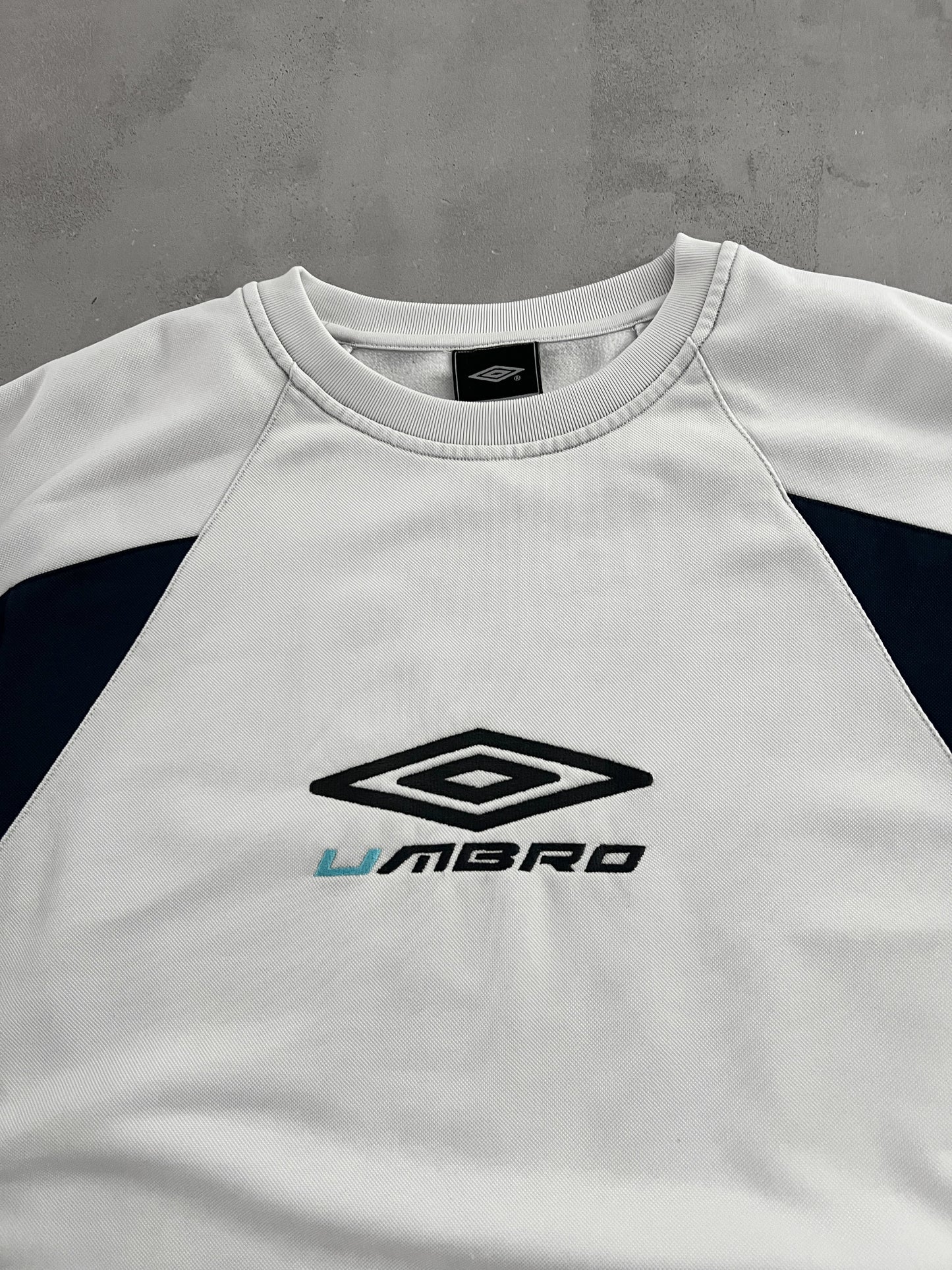 WHITE/BABY BLUE UMBRO SWEATER - 2000S - L
