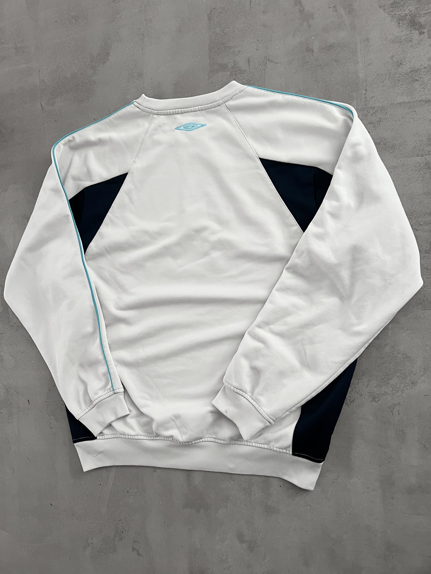 WHITE/BABY BLUE UMBRO SWEATER - 2000S - L
