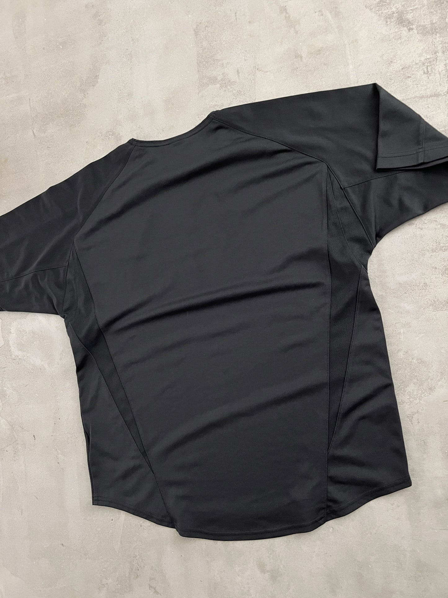 BLACK MANCHESTER UNITED NIKE JERSEY - 2000S - XL/L