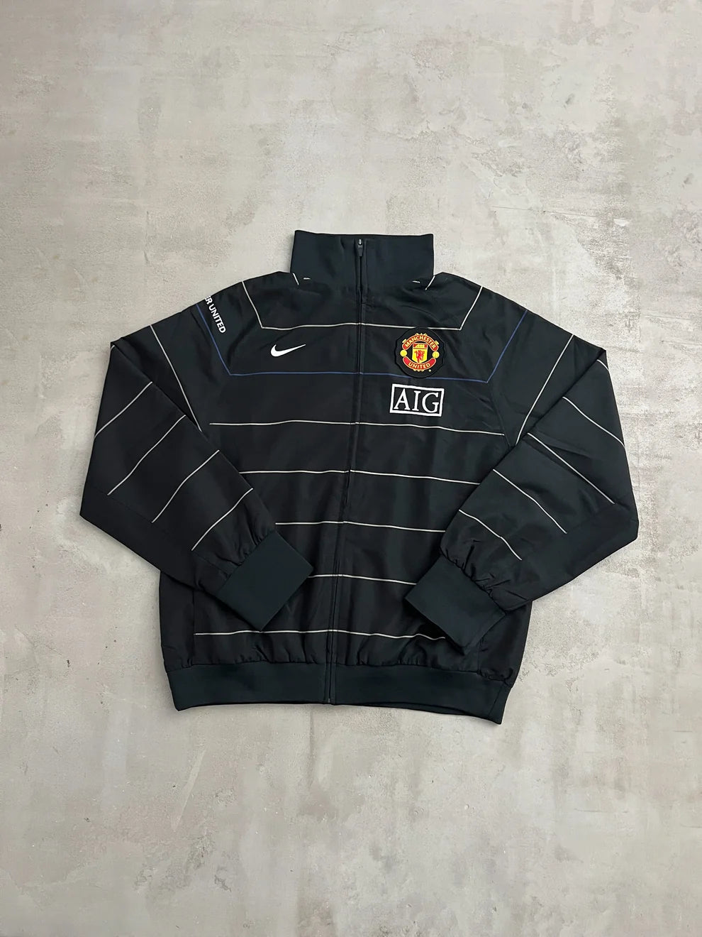 BLACK MANCHESTER UNITED NIKE JACKET - 2000S - M