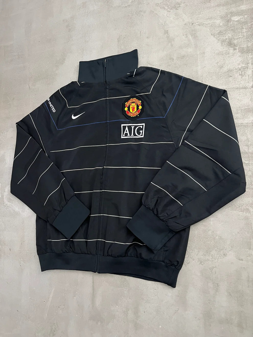BLACK MANCHESTER UNITED NIKE JACKET - 2000S - M