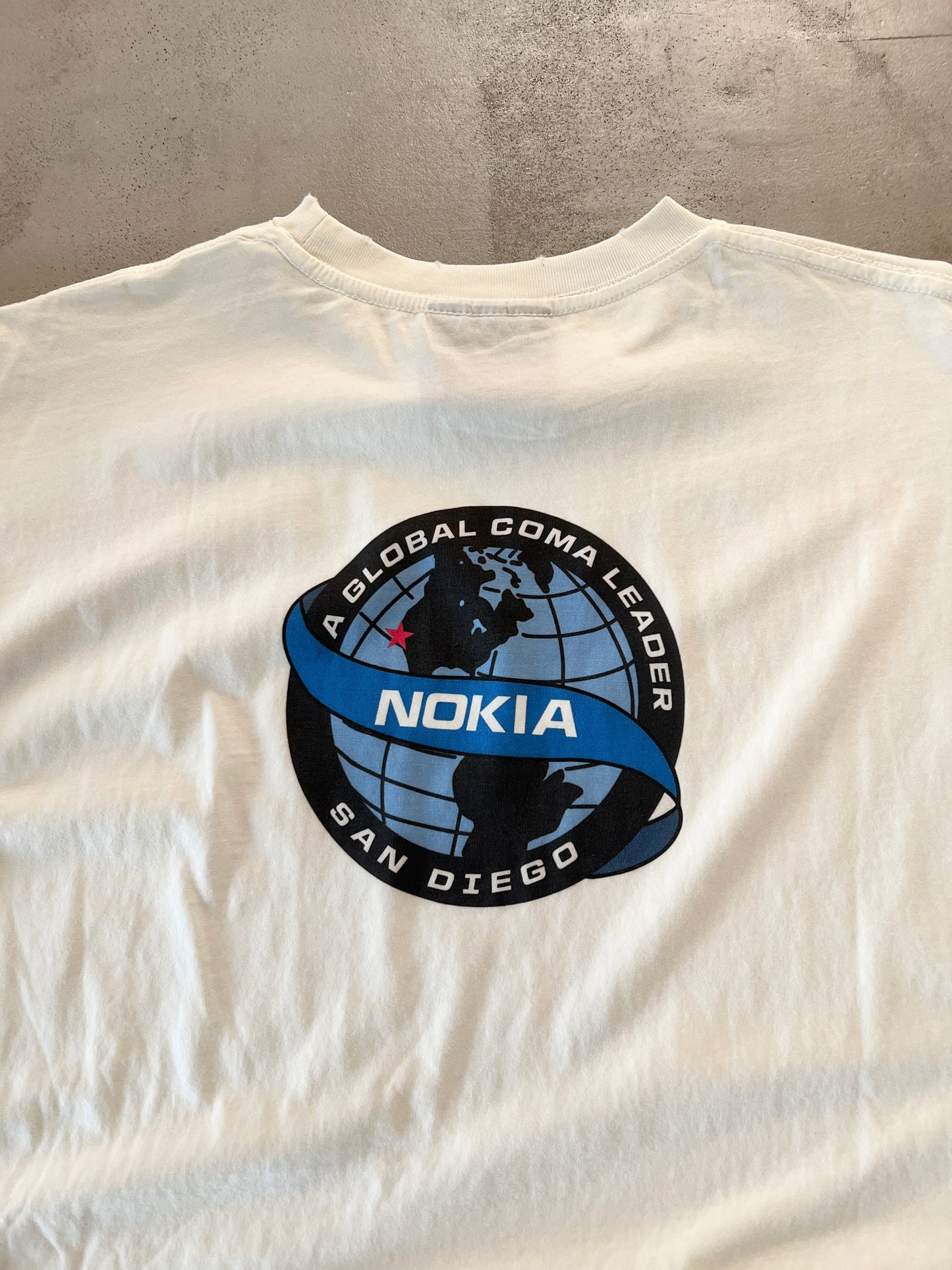 CREME NOKIA LONGSLEEVE - 2000S - L