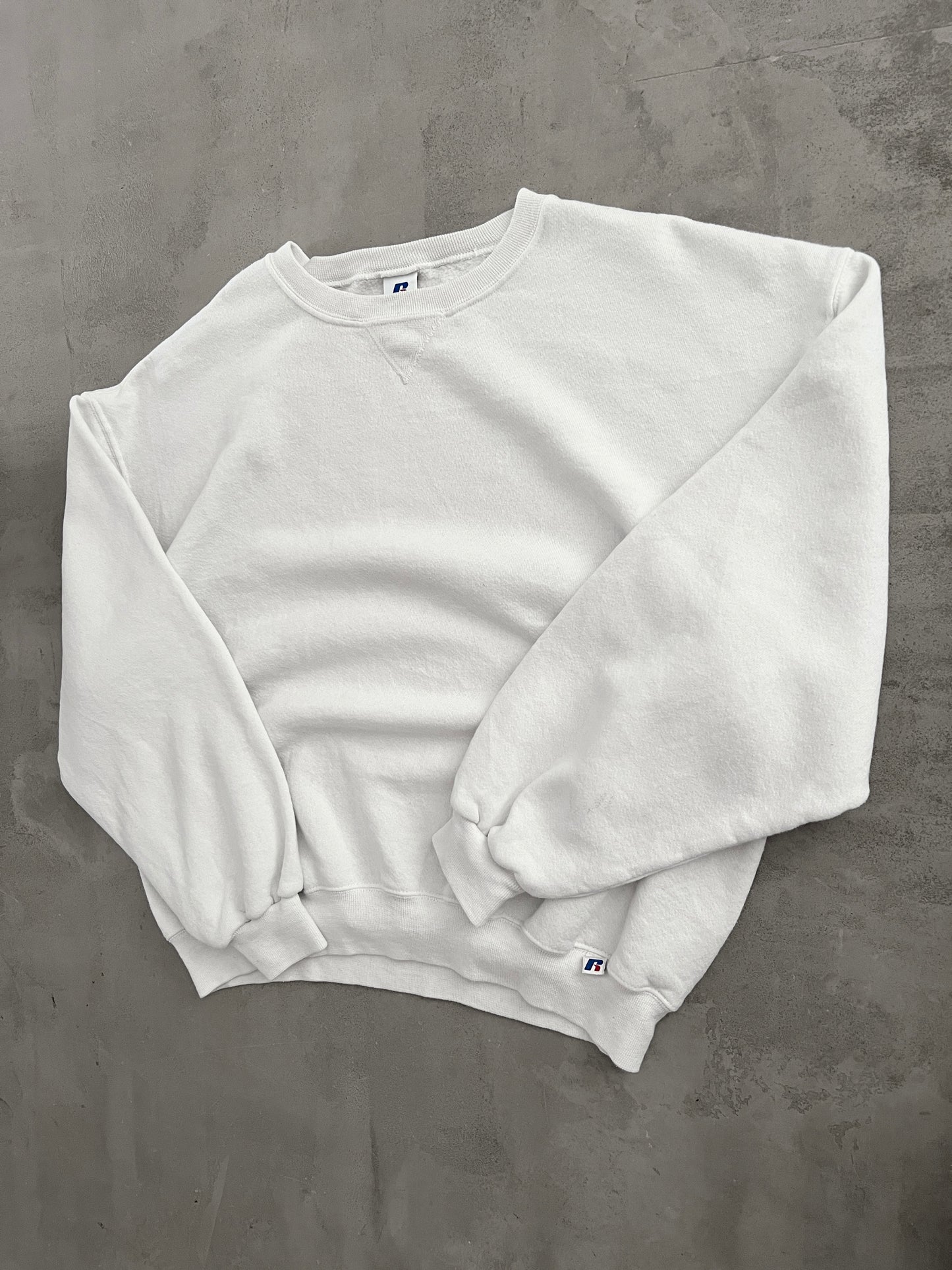 WHITE RUSSELL SWEATER - 1990S - S