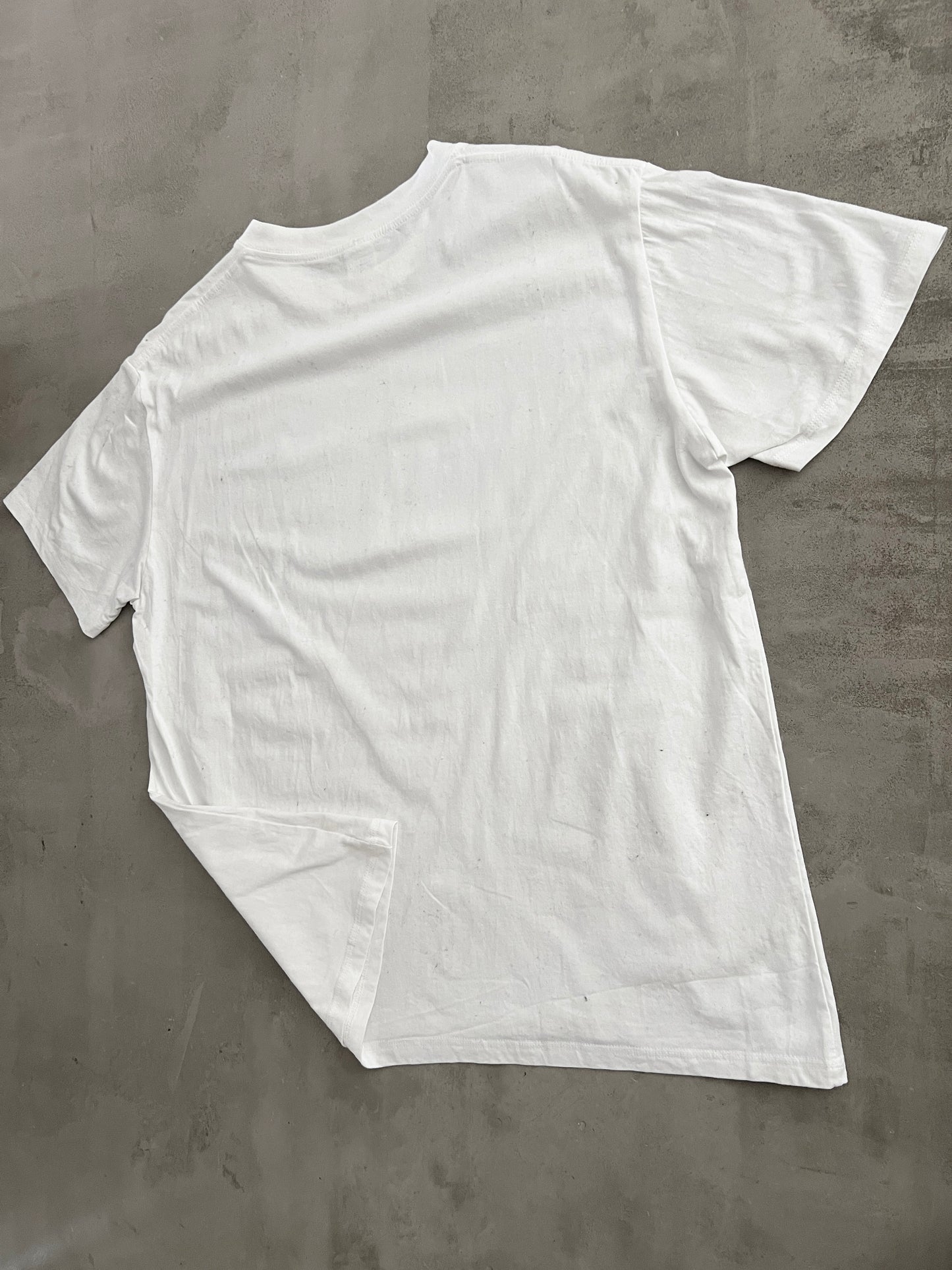 WHITE MTV PROMO TEE - 2000S - L/XL