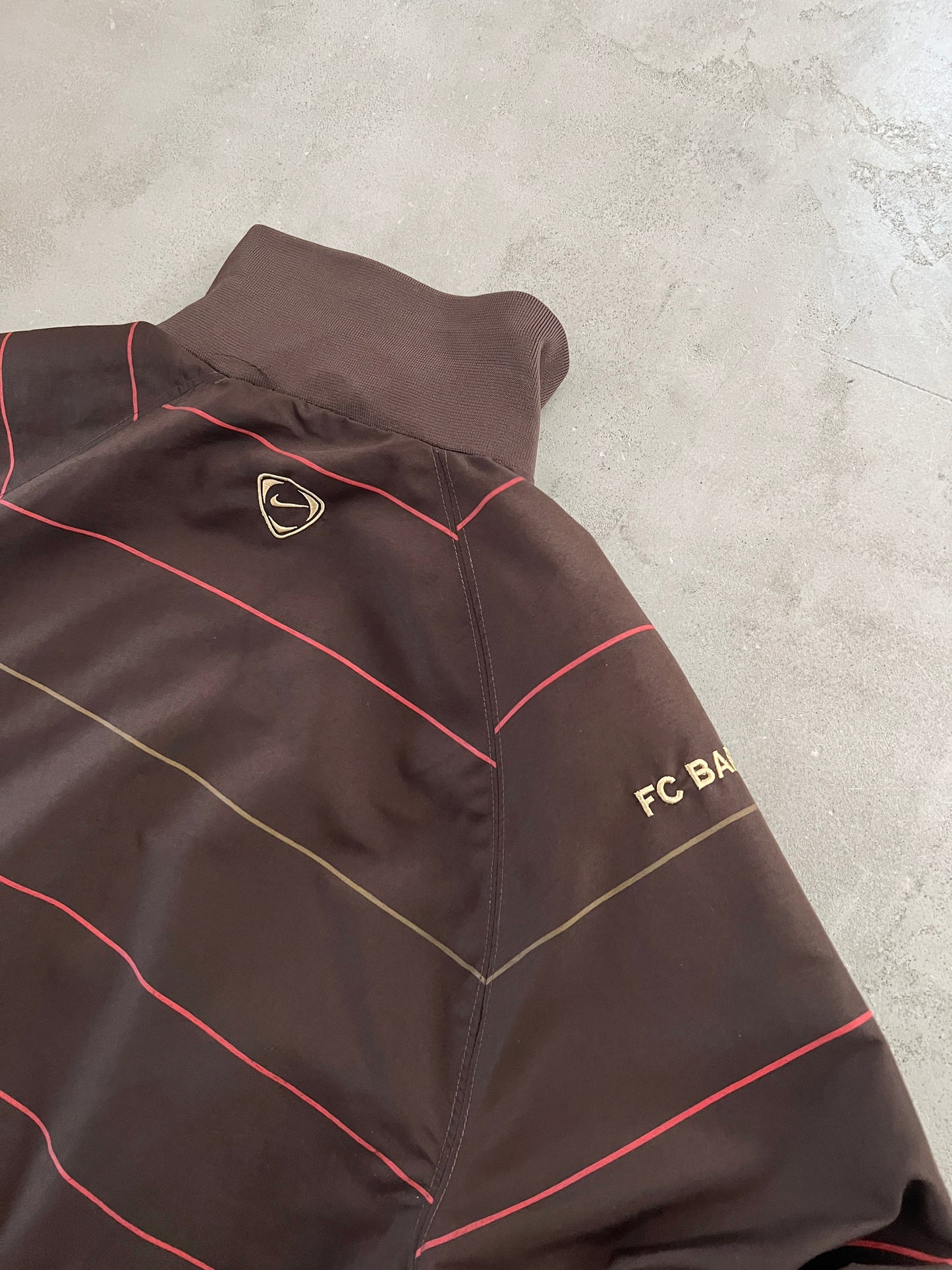 MOCHA FC BARCELONA NIKE JACKET - 2000S - M
