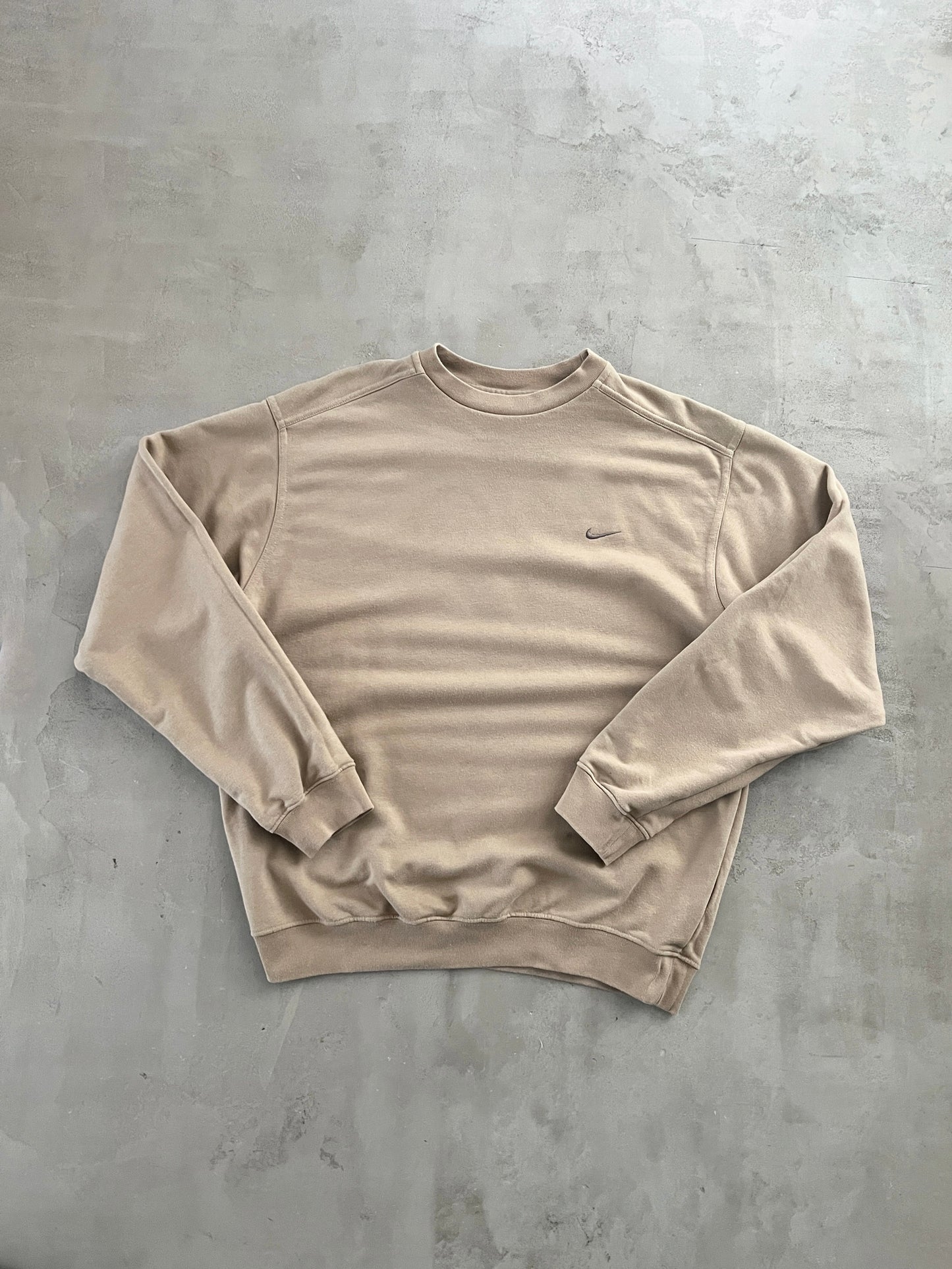 BEIGE NIKE SWEATER - 2000S - M