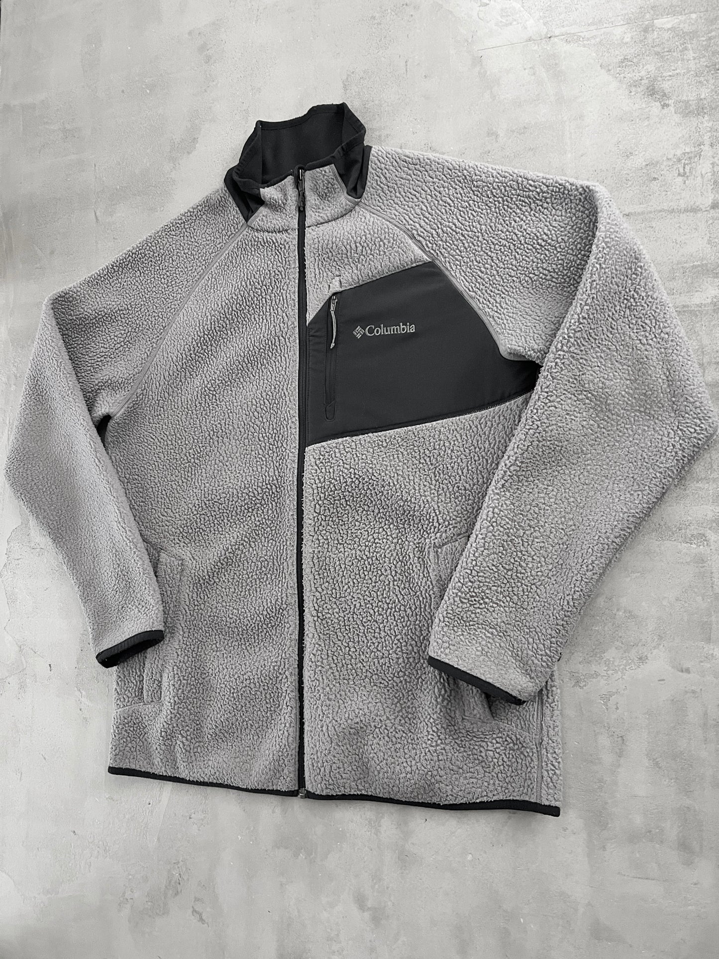 GREY/BEIGE COLUMBIA FLEECE - 2000S - L/XL