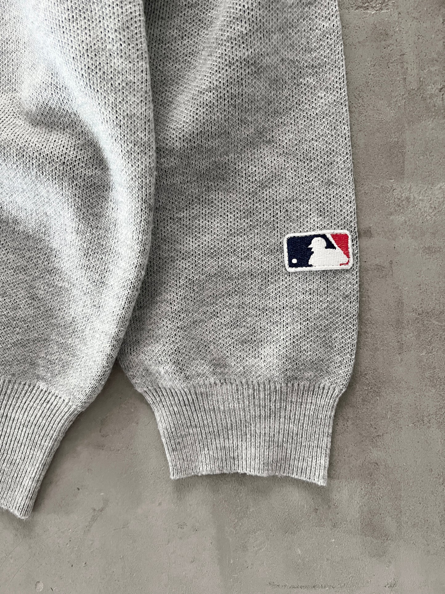 GREY YANKEES KNIT SWEATER - 1990S - XL/L