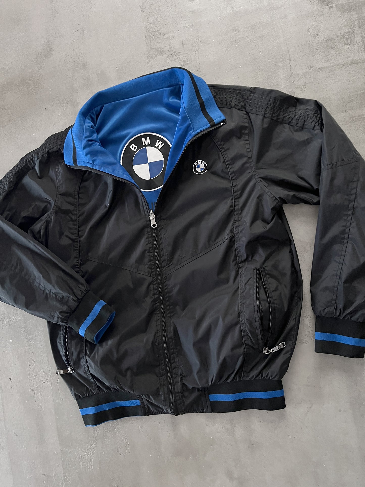 BLACK/BLUE BMW 2 SIDE REVERSIBLE JACKET - 2000S - M/S