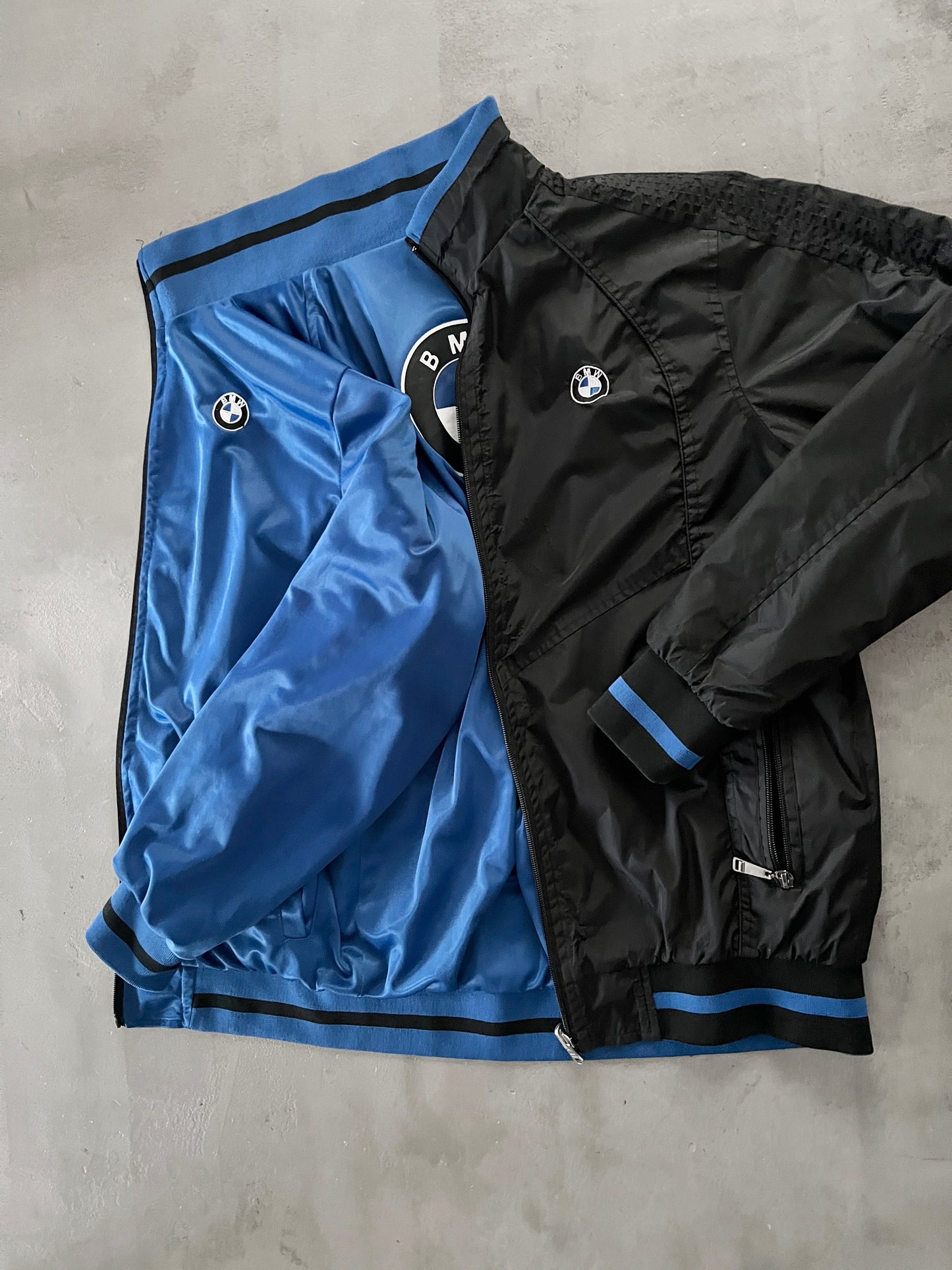 BLACK/BLUE BMW 2 SIDE REVERSIBLE JACKET - 2000S - M/S