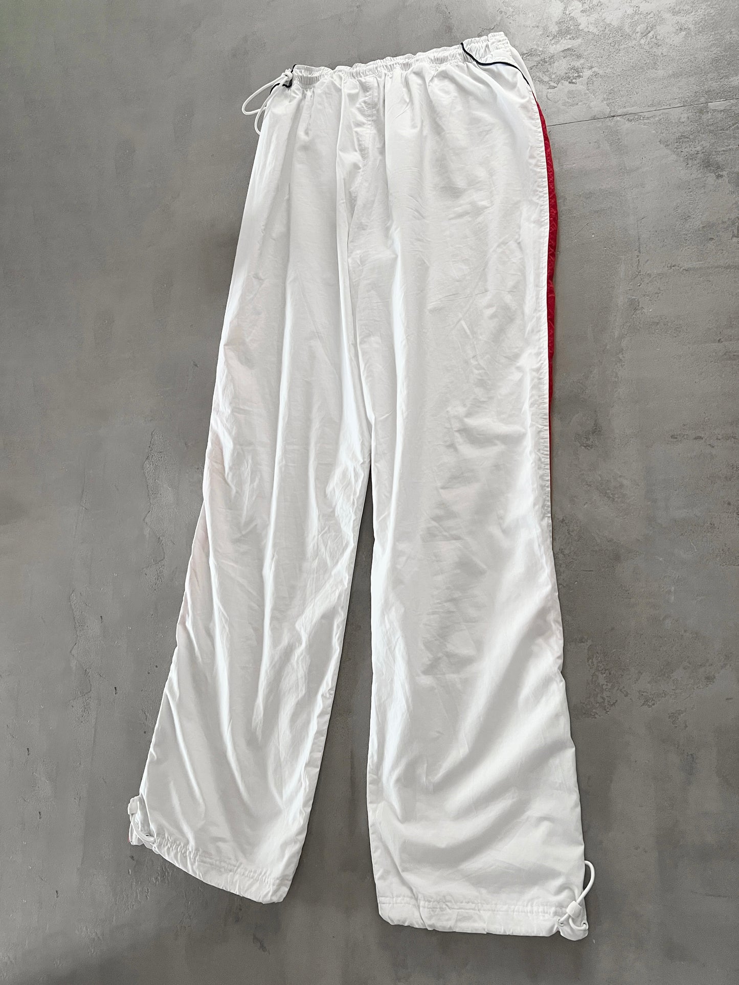 WHITE/RED NIKE TRACK PANTS - 2000S - L