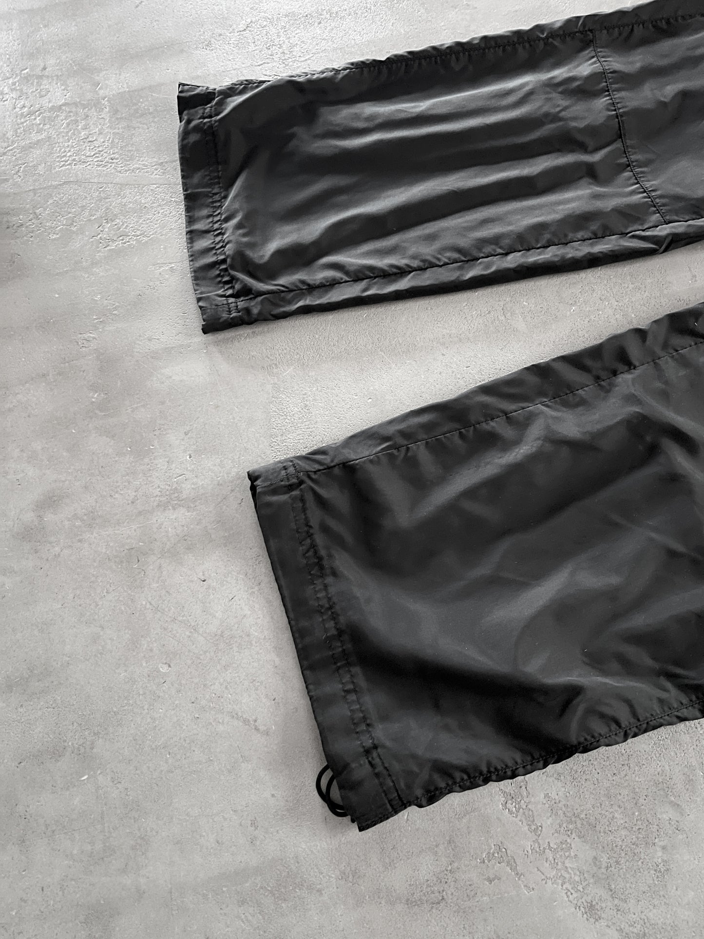 BLACK NIKE TRACK PANTS - 2000S - L/M