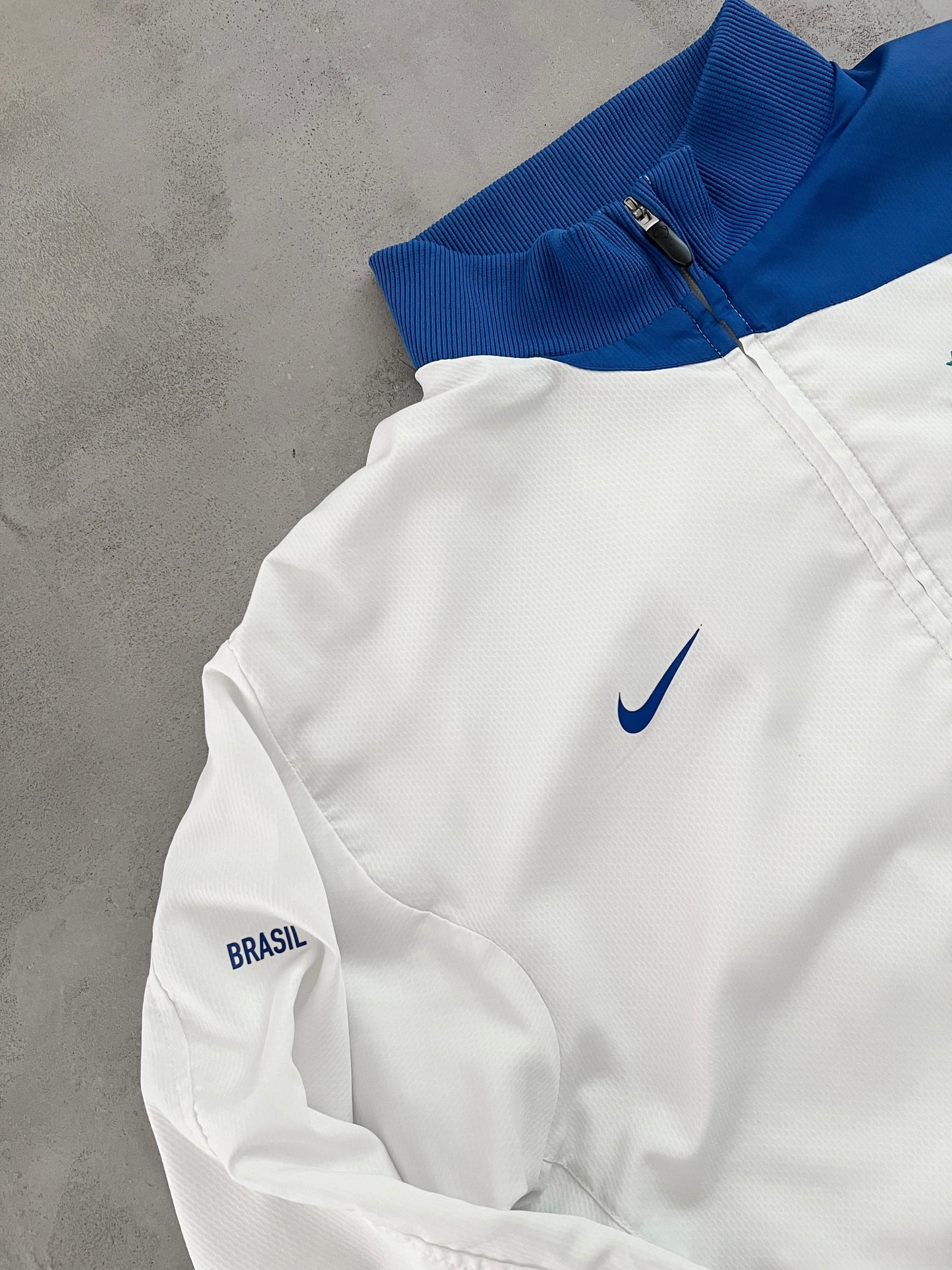 WHITE BRAZIL NIKE TRACK JACKET - 2000S - L