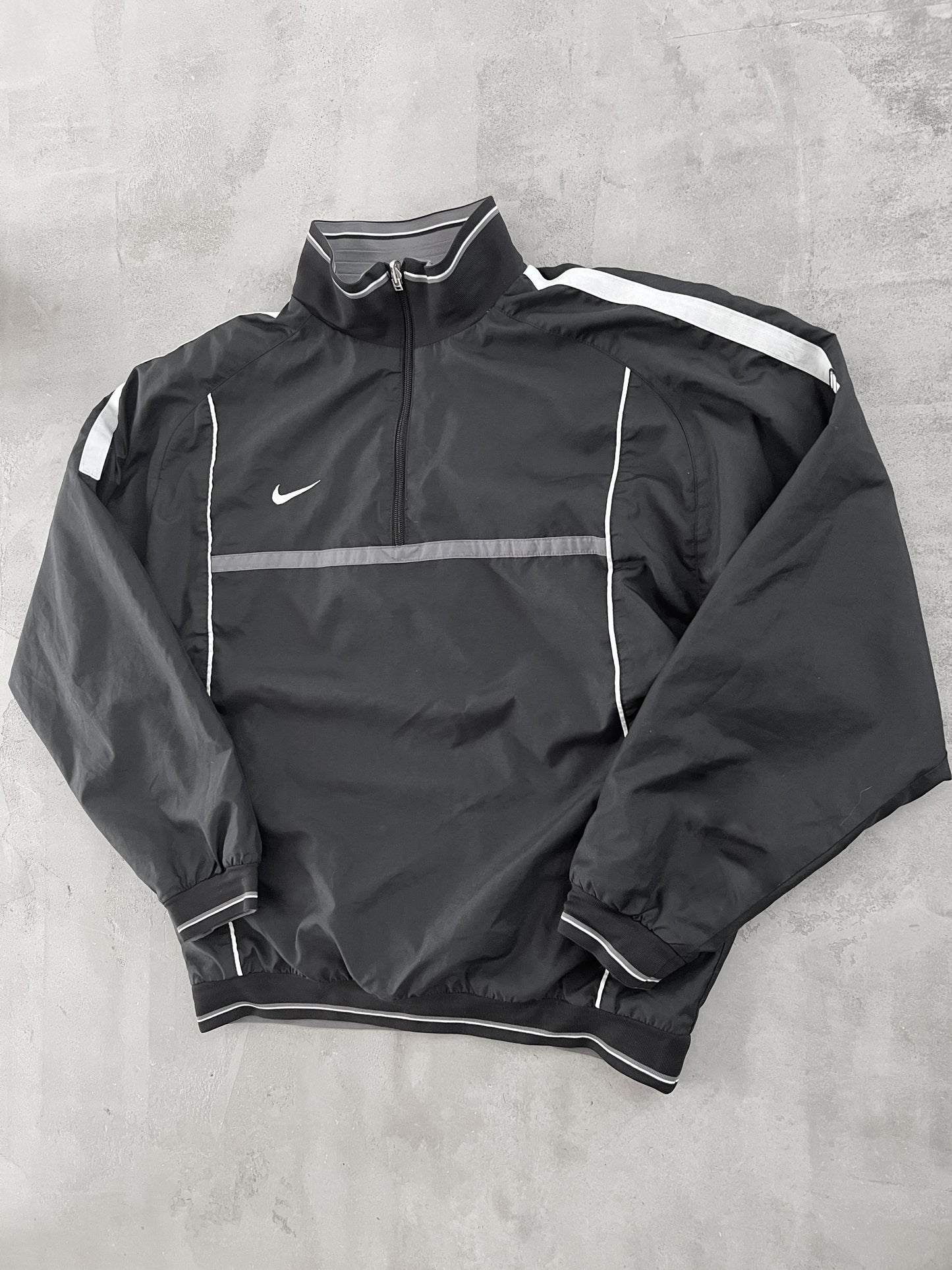 BLACK/GREY REVERSIBLE NIKE HALFZIP - 2000S - L/M