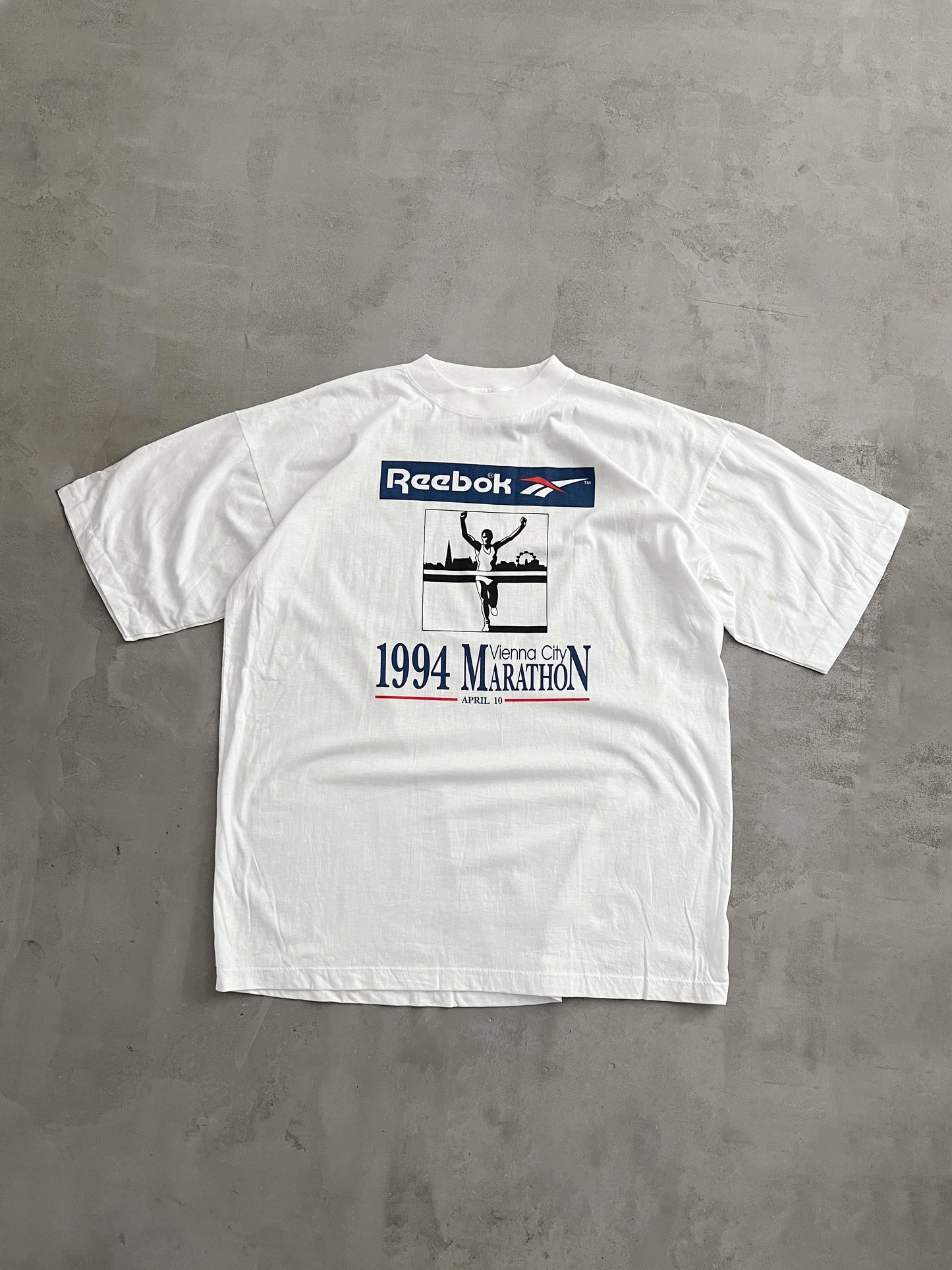 WHITE REBOOK VIENNA MARATHON TEE - 1994 - XL