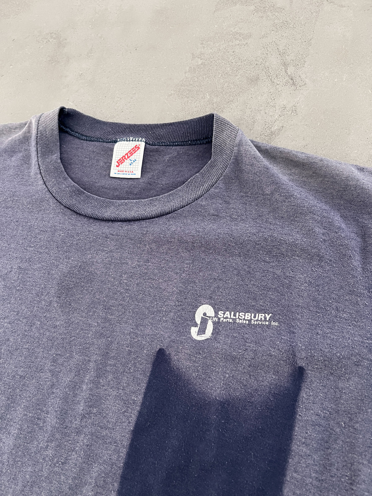 FADED NAVY GHOST POCKET TEE - 1990S - M