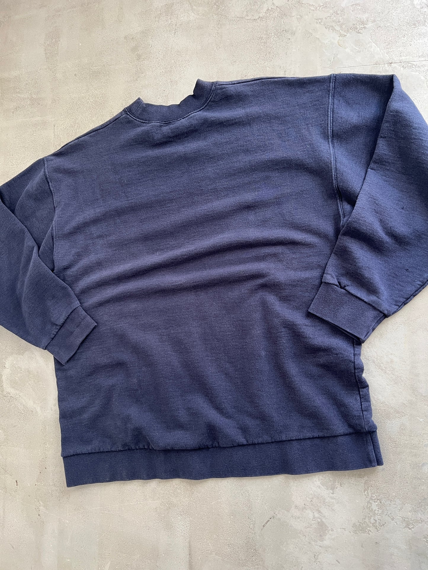 NAVY WIMBLEDON TENNIS SWEATER - 1990S - M/S