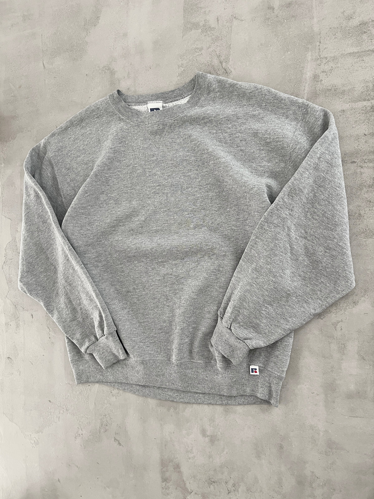 GREY RUSSELL SWEATER - 1990S - L/M
