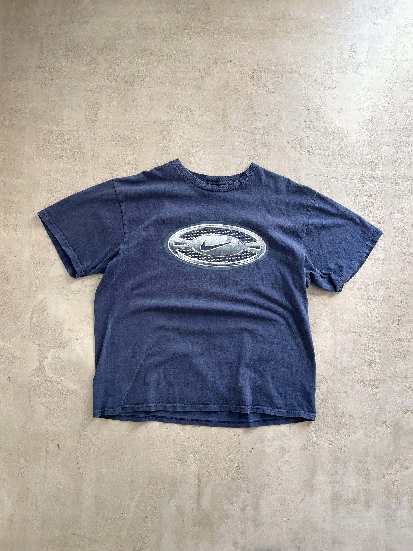FADED NAVY NIKE TEE - 1990S - L