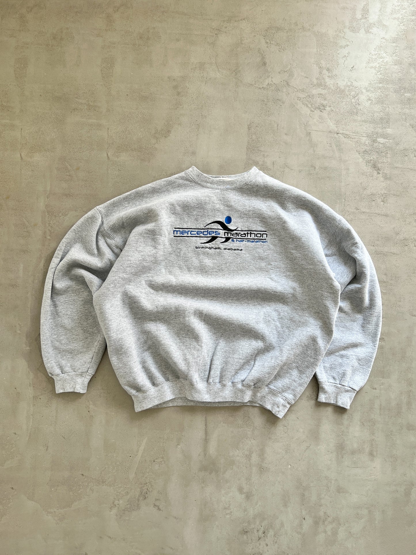 GREY MERCEDES BENZ MARATHON SWEATER - 1990S - M