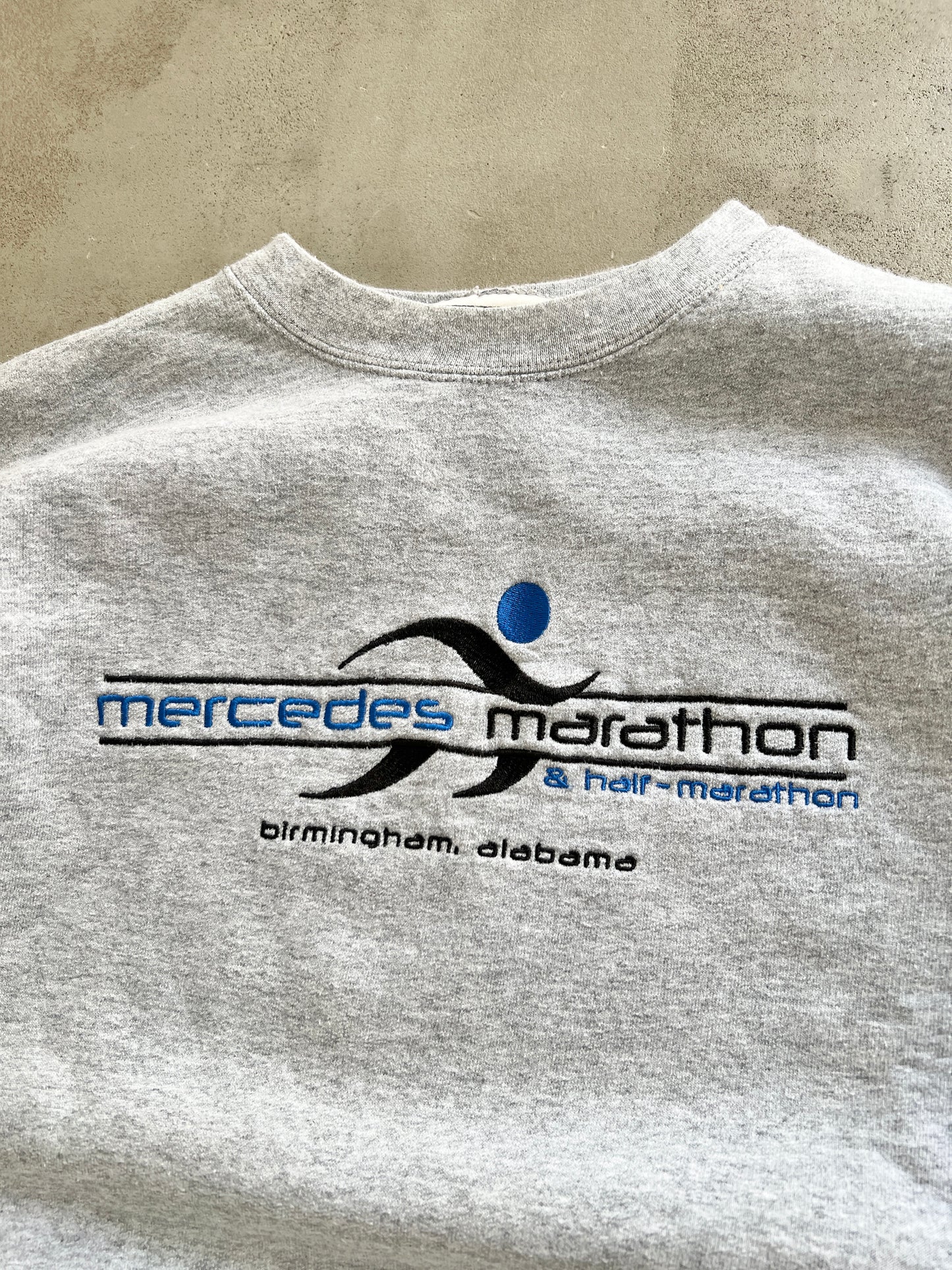 GREY MERCEDES BENZ MARATHON SWEATER - 1990S - M