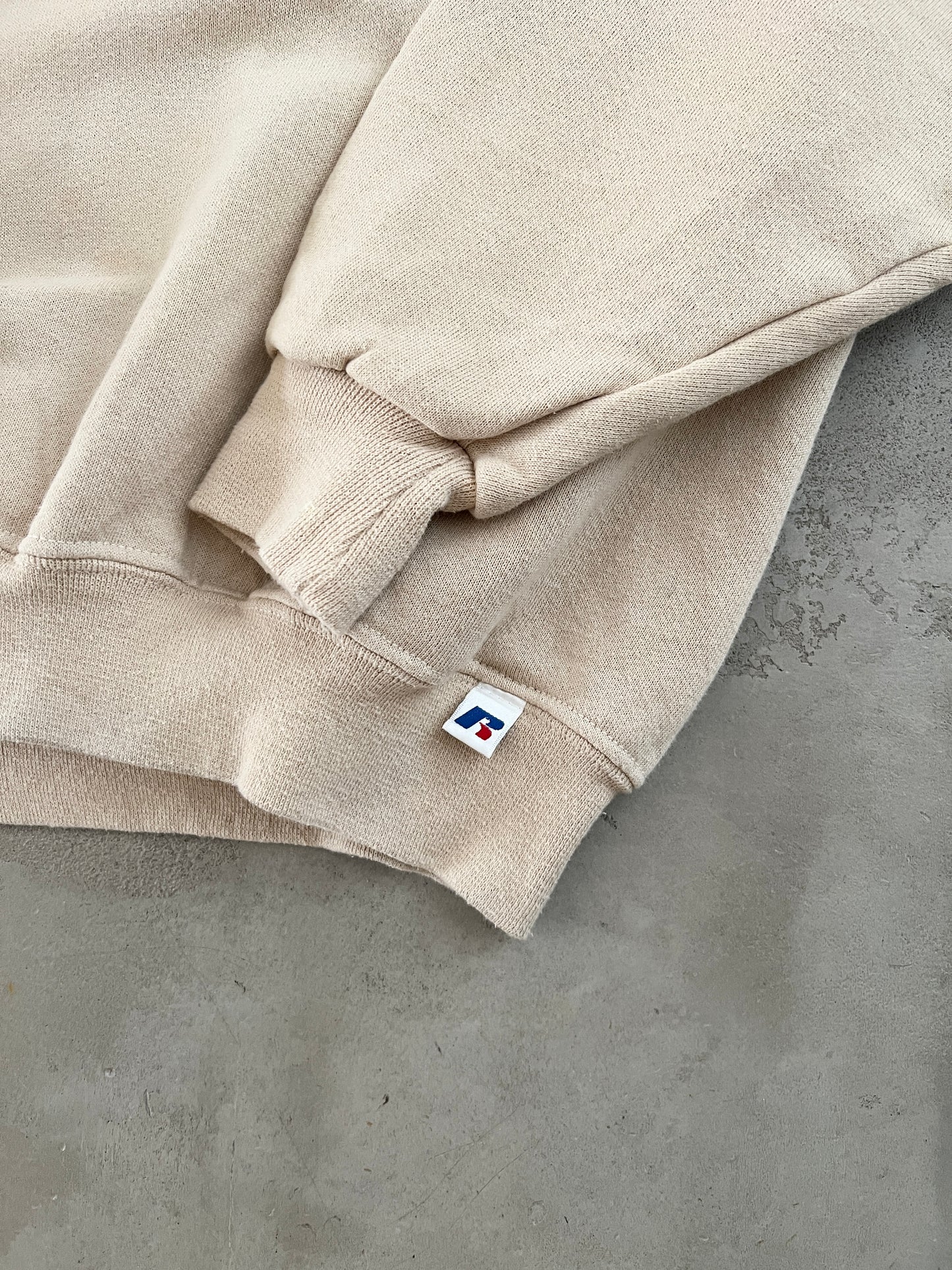 CREME RUSSELL SWEATER - 1990S - L/XL