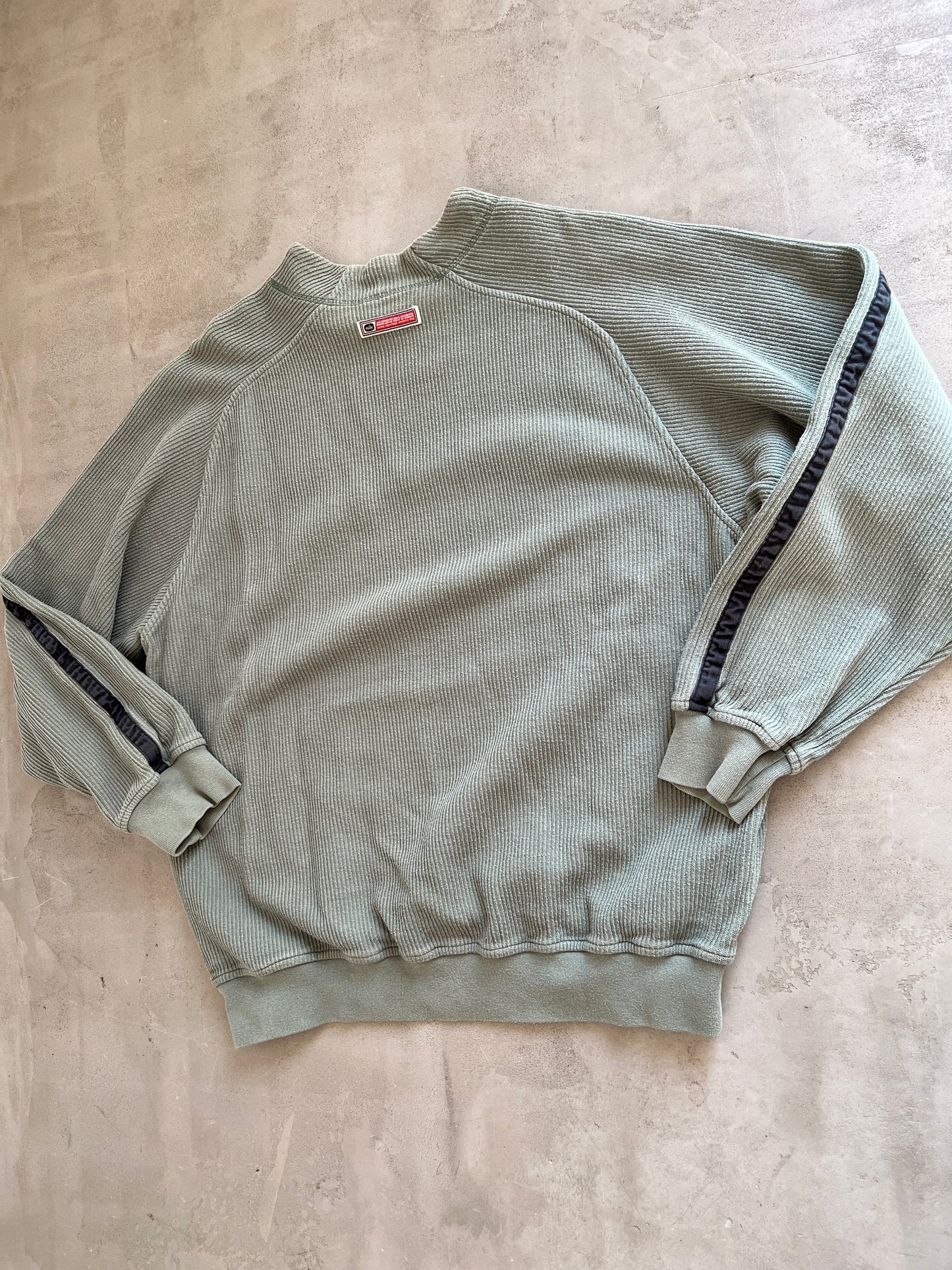 GREEN/KHAKI NIKE SWEATER - 2000S - L