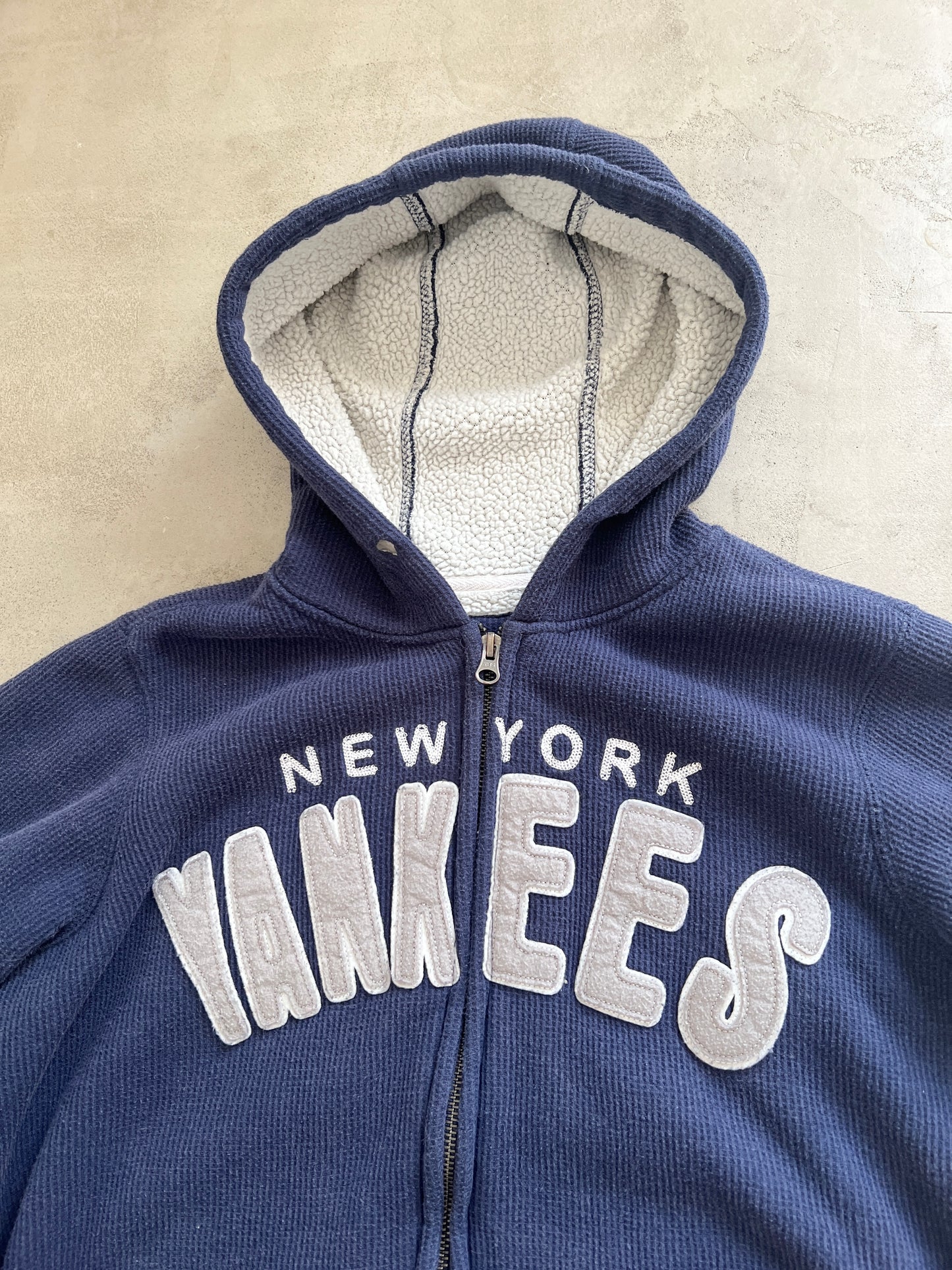 NAVY YANKEES ZIP UP HOODIE - 2000S - XS