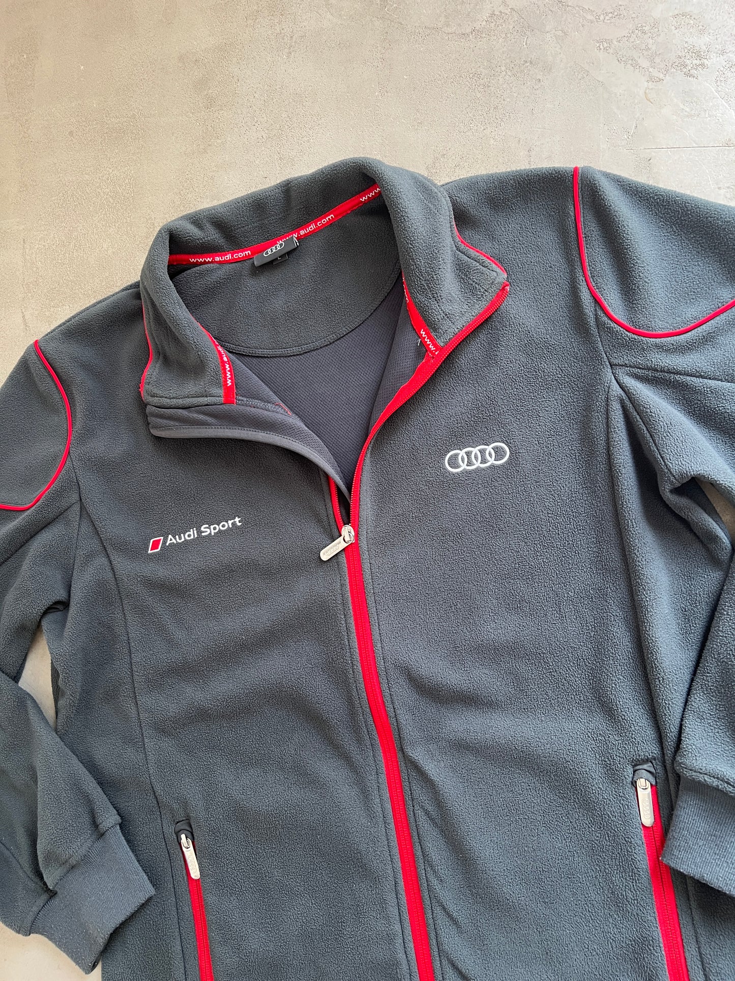 GREY/RED AUDI SPORT FLEECE - 2000S - L