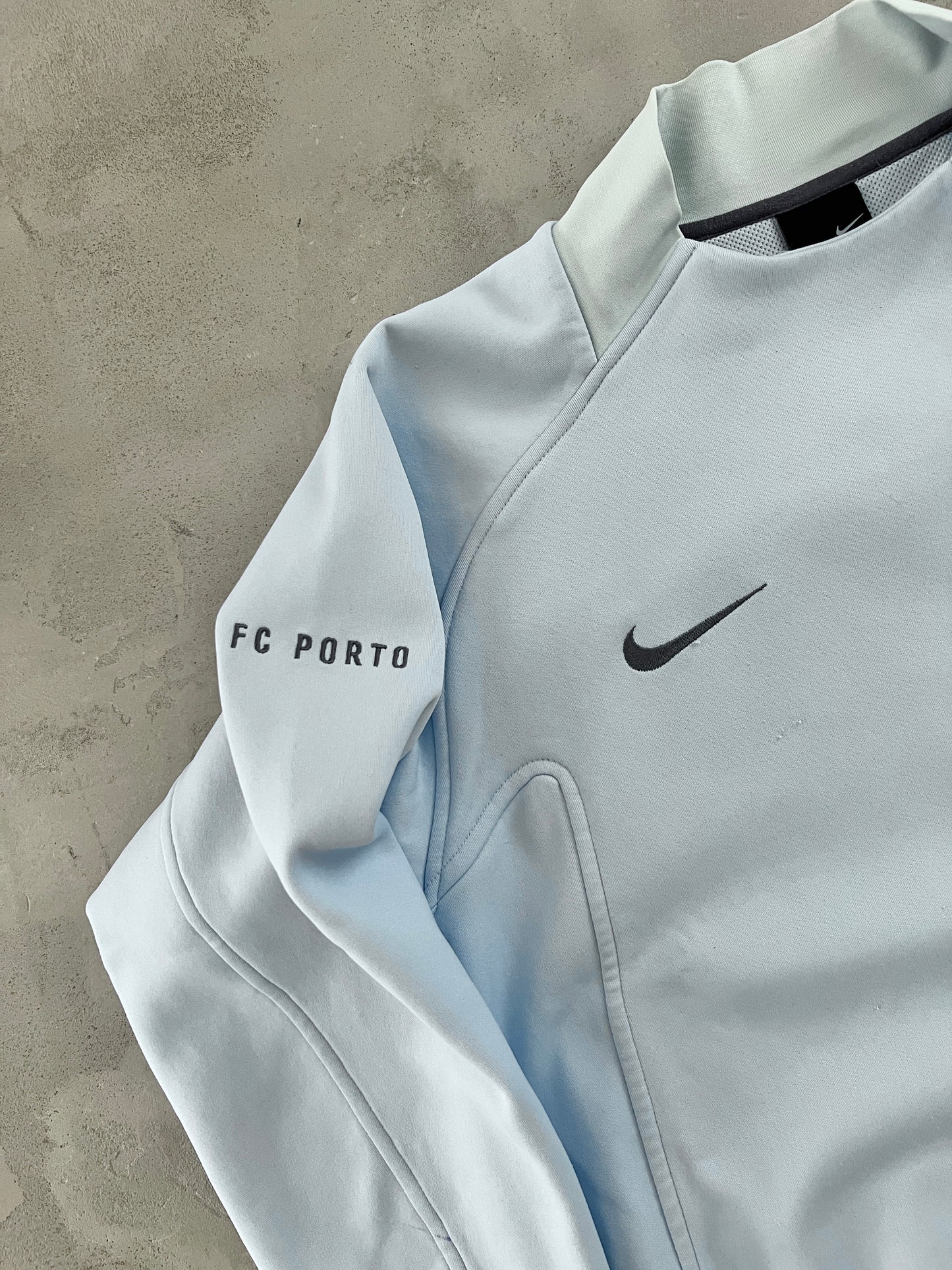 BABY BLUE FC PORTO NIKE SWEATER - 2000S - XS/S