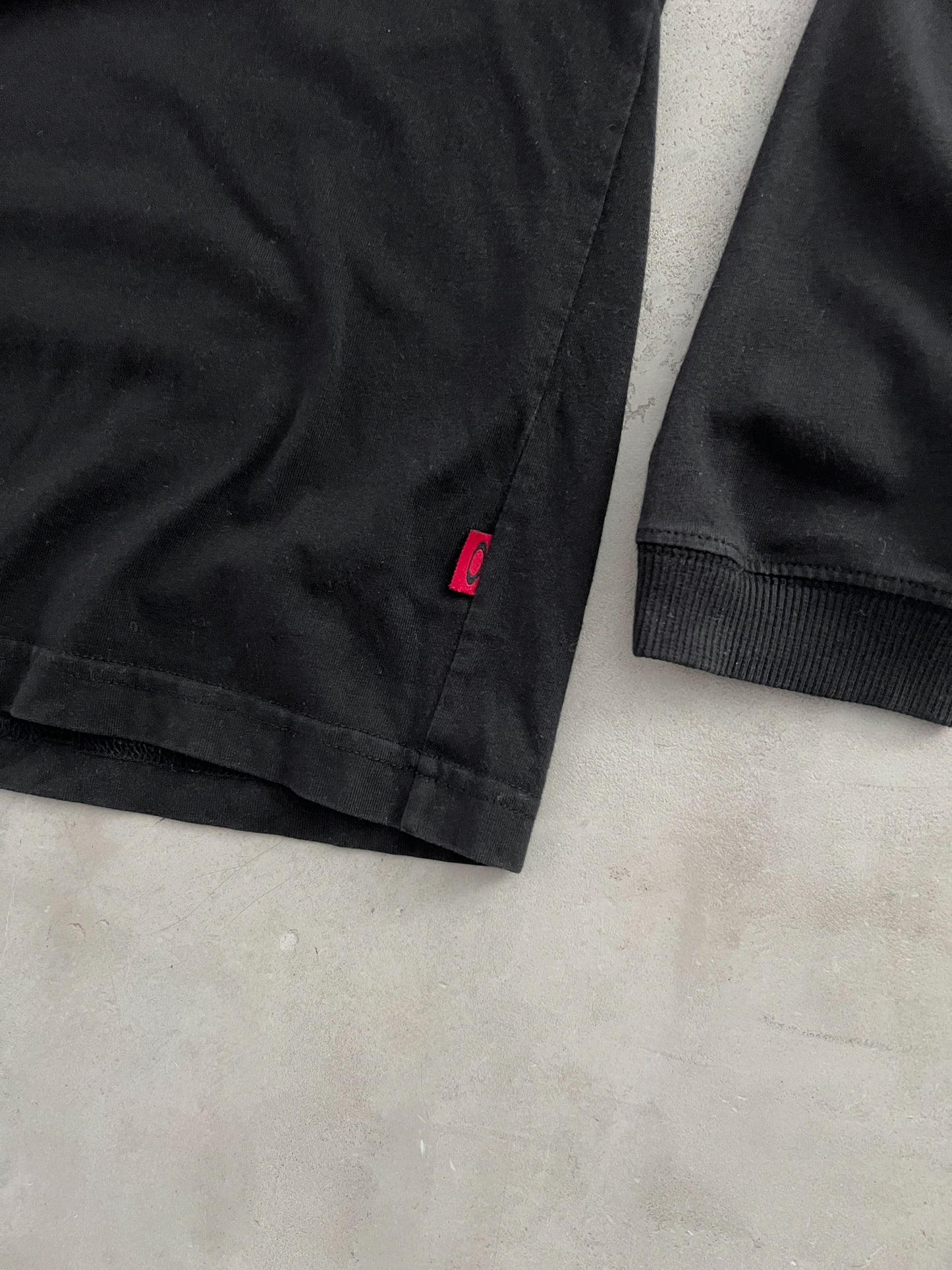 BLACK OAKLEY LONGSLEEVE - 1990S - S