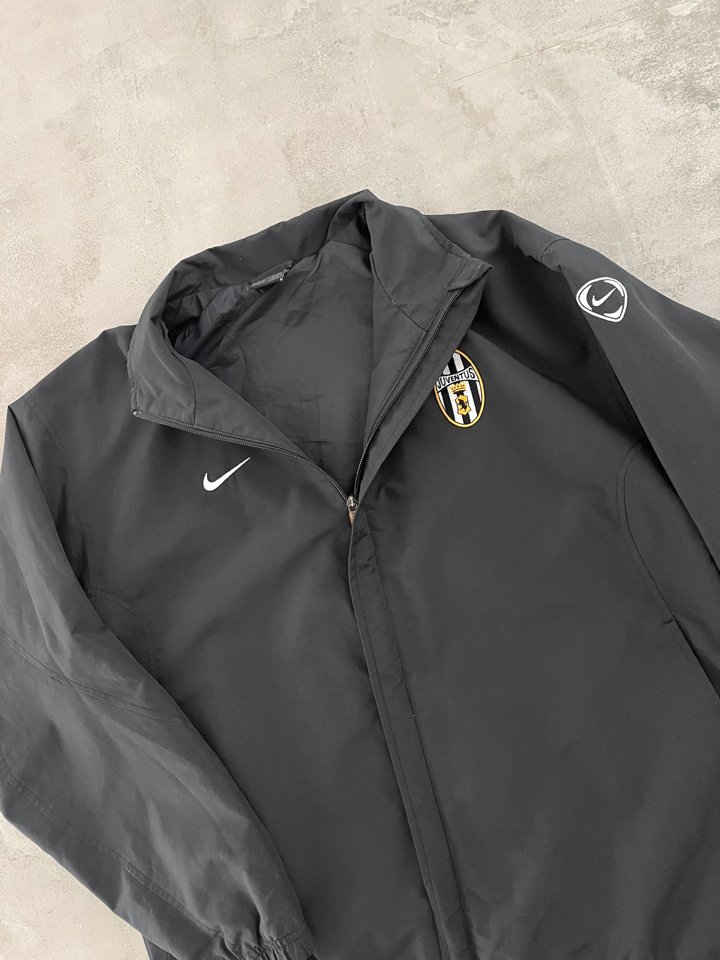 BLACK JUVENTUS NIKE TRACKSUIT - 2000S - L
