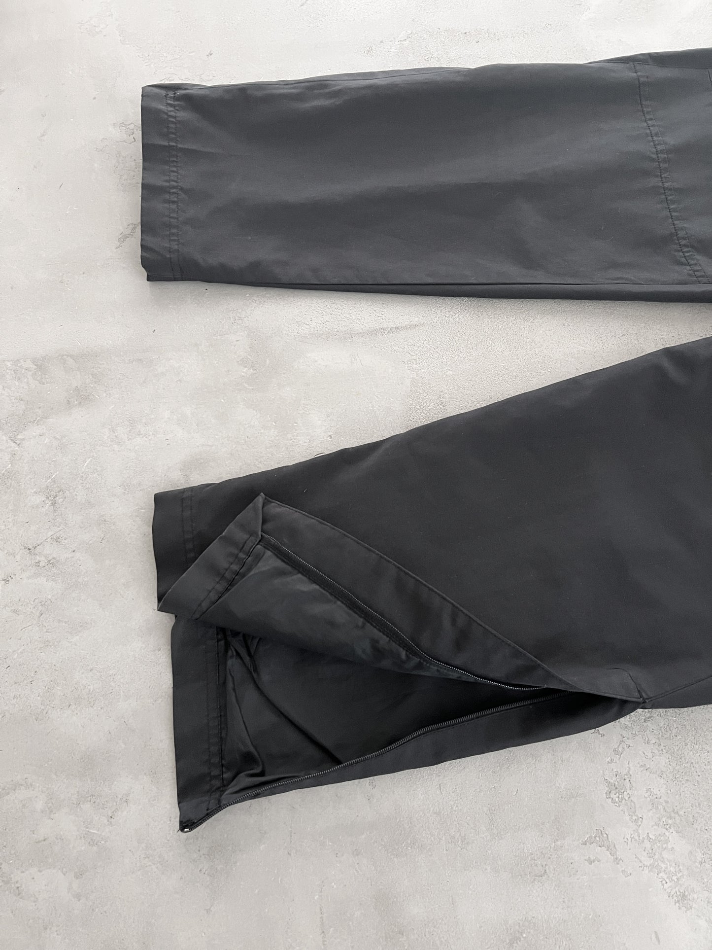 BLACK JUVENTUS NIKE TRACKSUIT - 2000S - L
