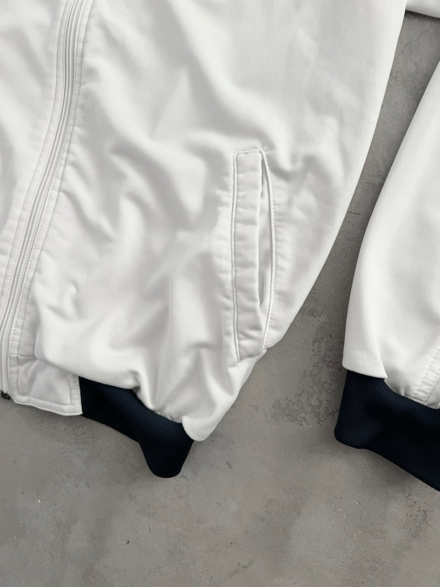 WHITE NIKE TRACK JACKET - 2000S - M