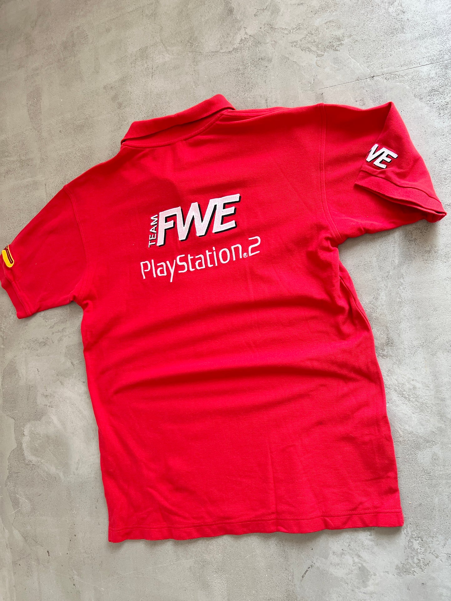 RED FERRARI RACING X PLAYSTATION POLO - 2000S - M