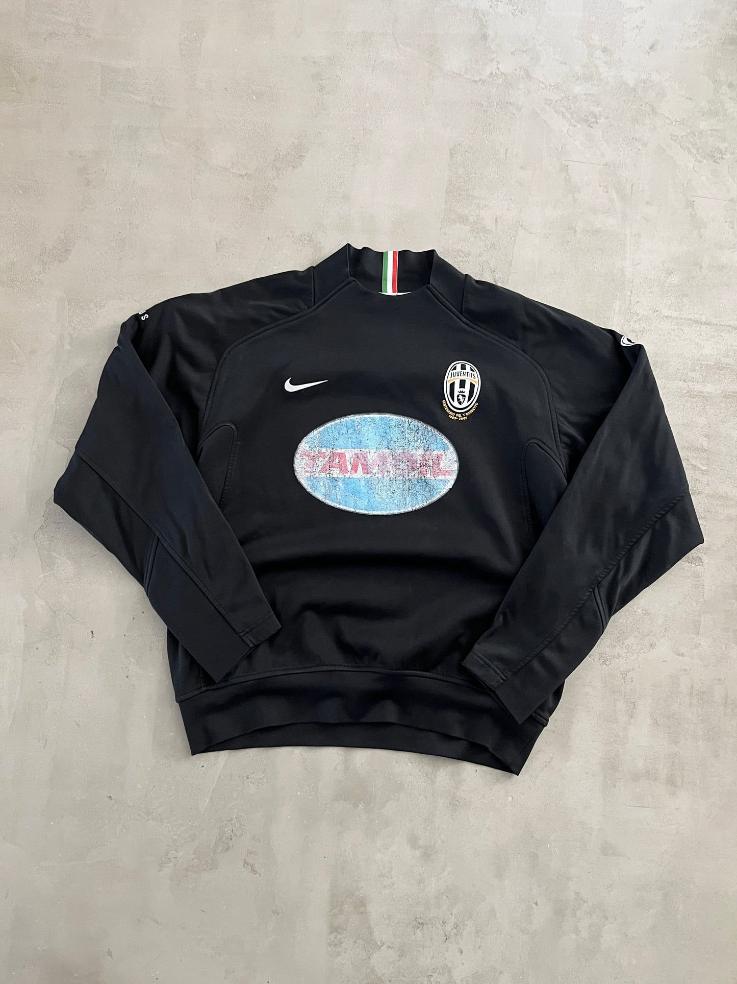 BLACK JUVENTUS NIKE SWEATER - 2000S - L/M