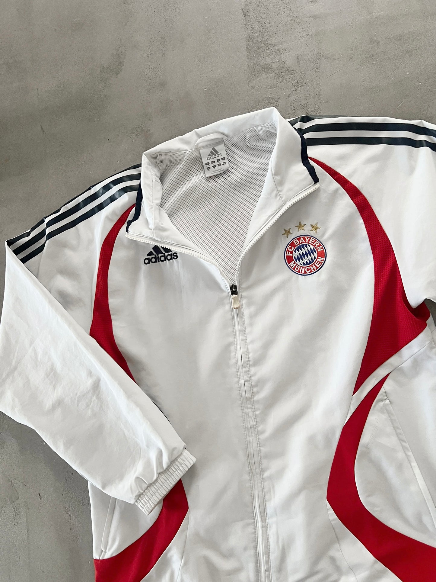 WHITE BAYERN MUNICH JACKET - 2000S - XL