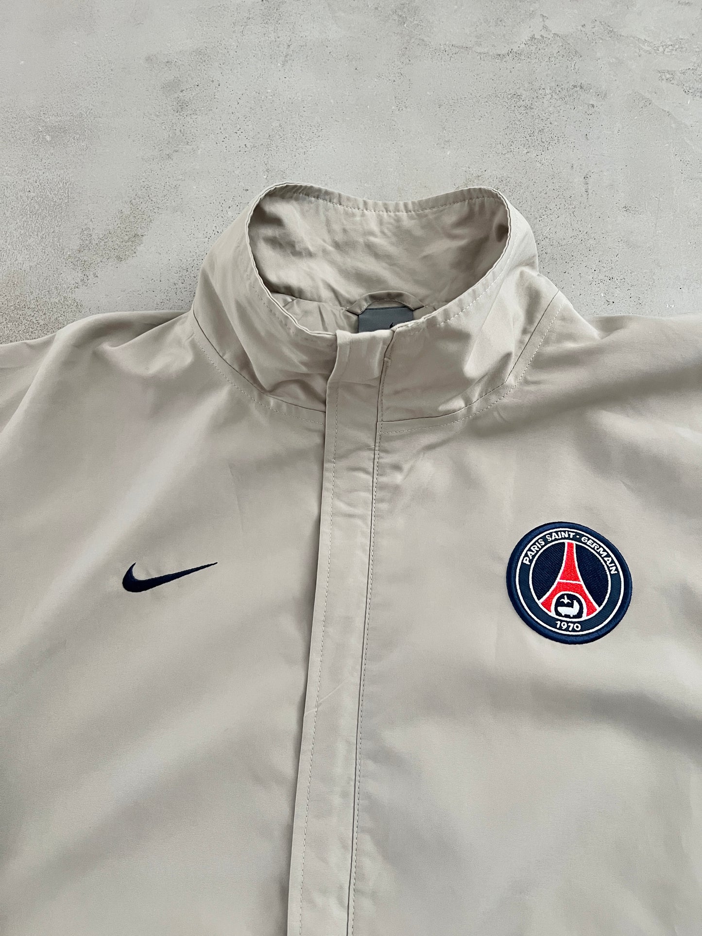 BEIGE/NAVY PSG NIKE TRACKSUIT - 2000S - XL/L