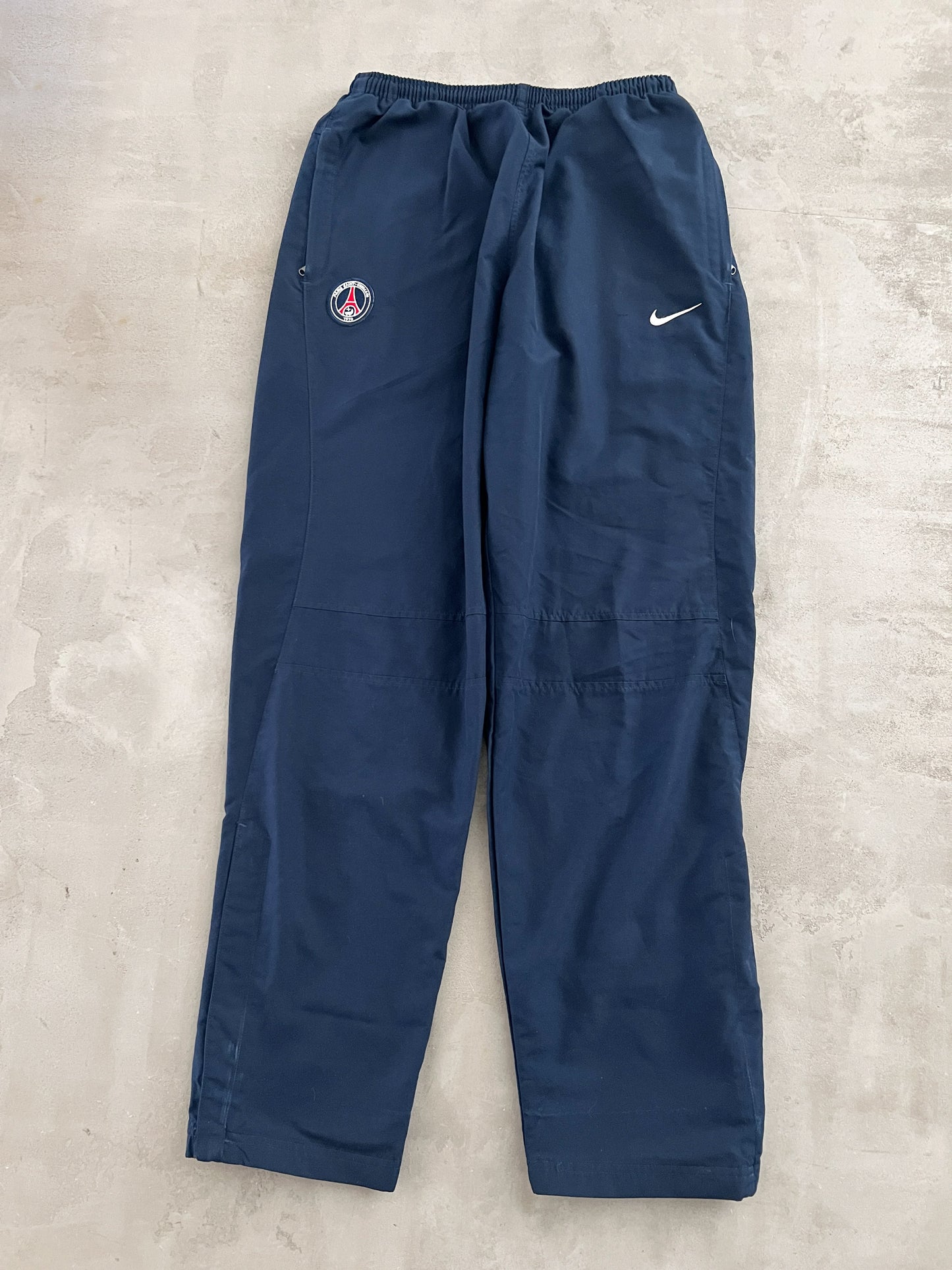 BEIGE/NAVY PSG NIKE TRACKSUIT - 2000S - XL/L