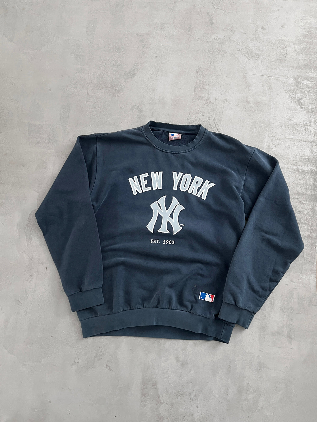 NAVY YANKEES SWEATER - 2000S - L